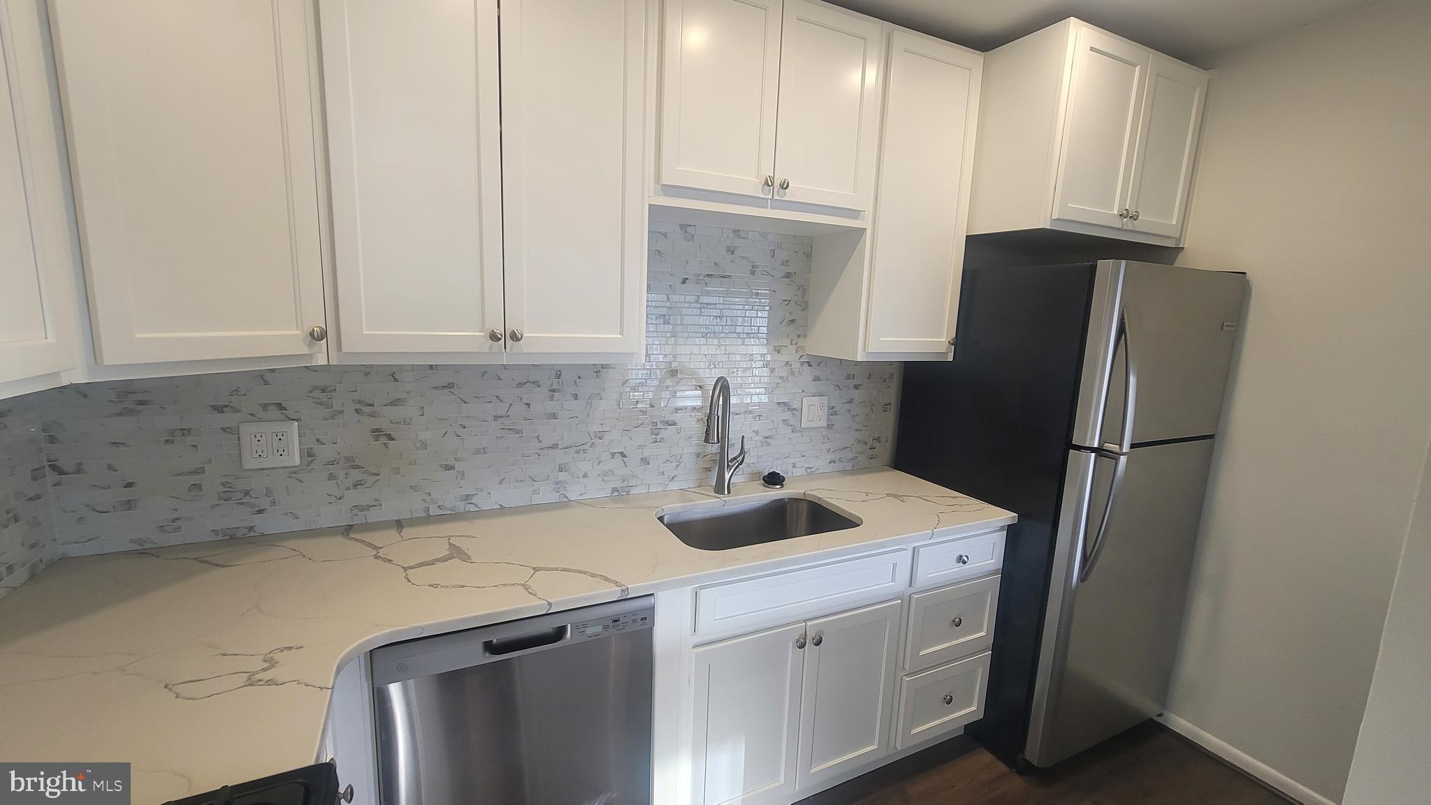 CHESTNUT HILL - Residential Lease