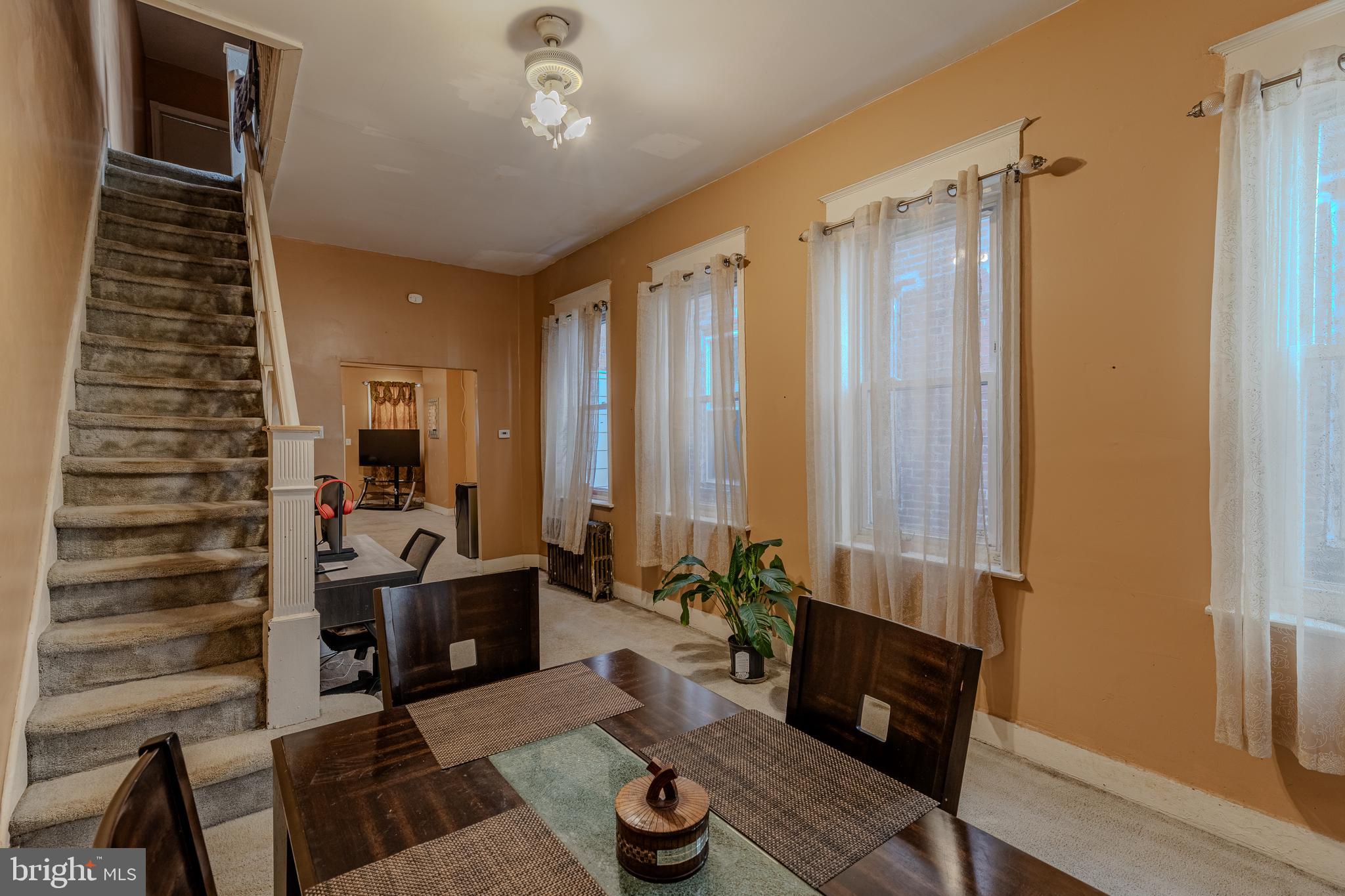 PORT RICHMOND - Residential