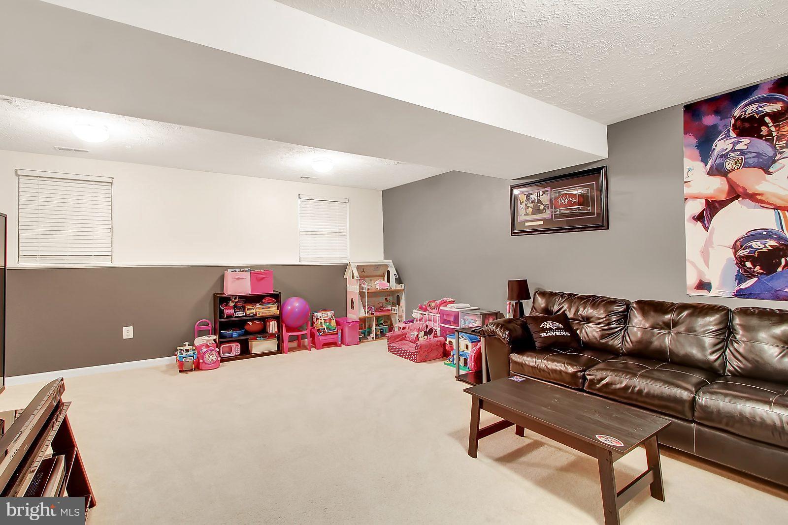 SENECA HARBOR - Residential