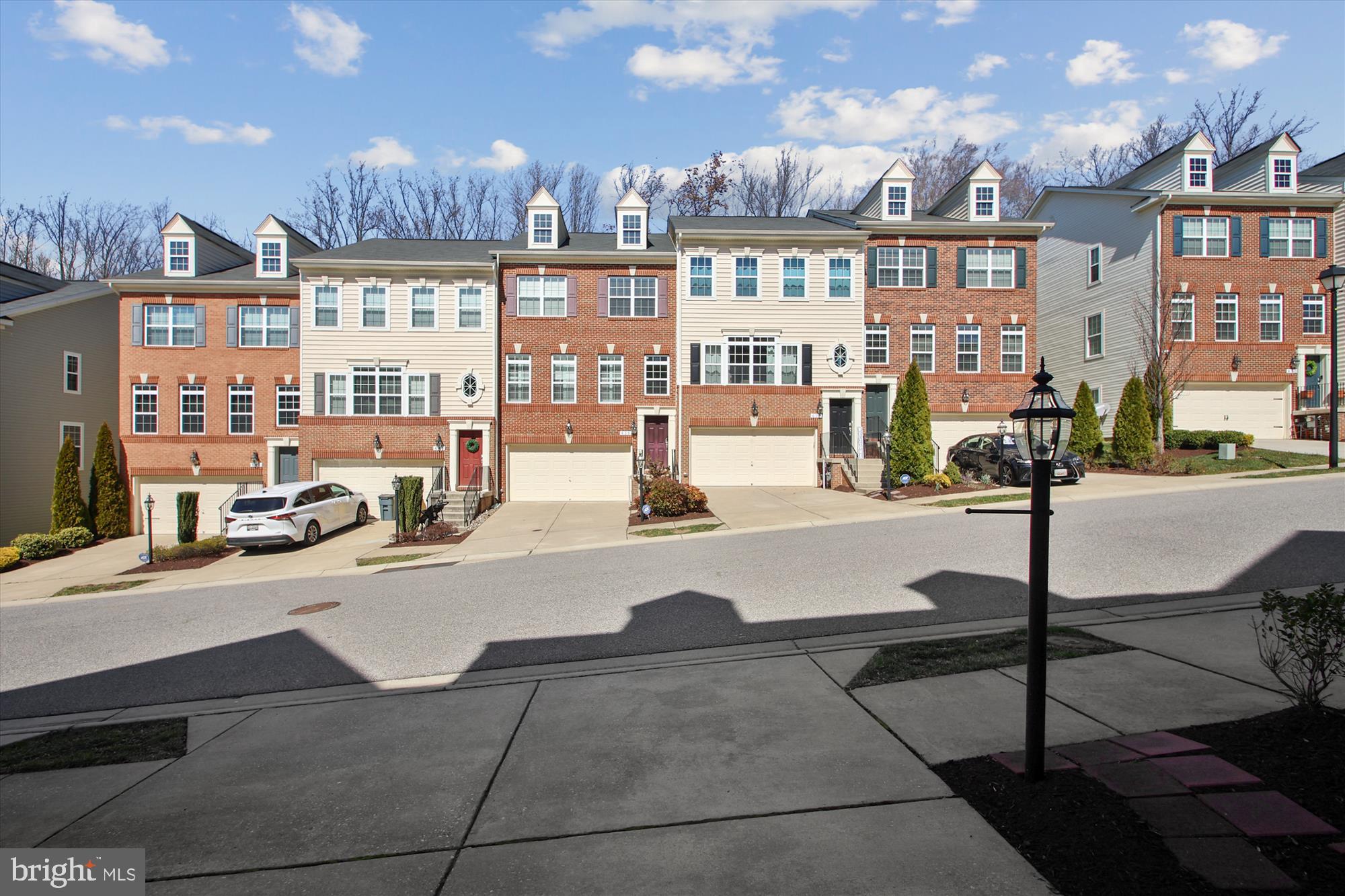 HIGHLAND FARMS - Residential Lease