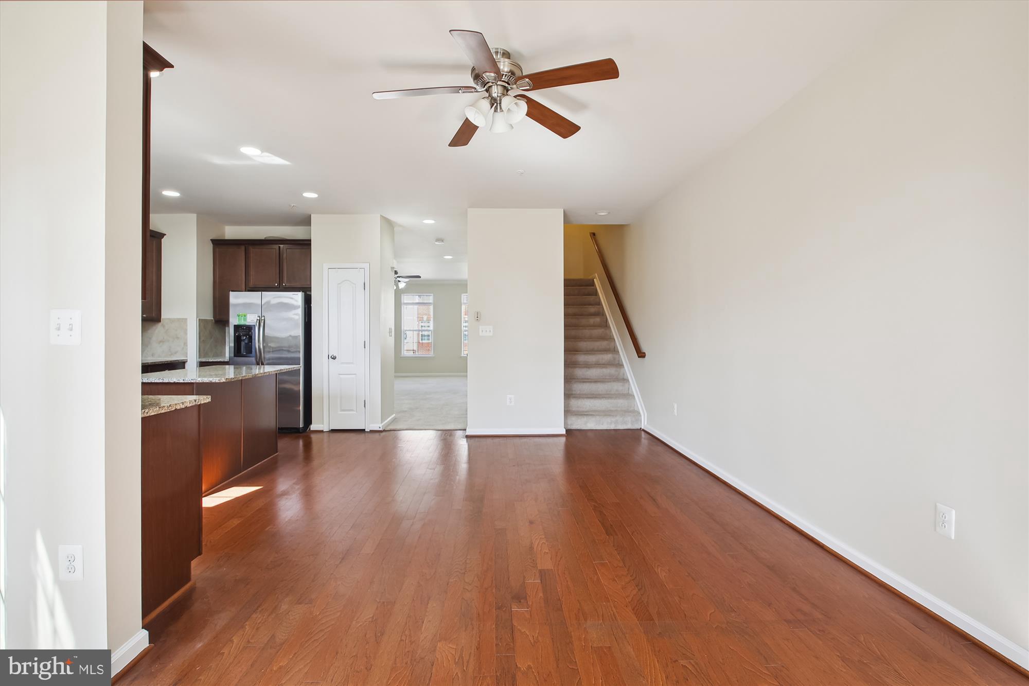 HIGHLAND FARMS - Residential Lease