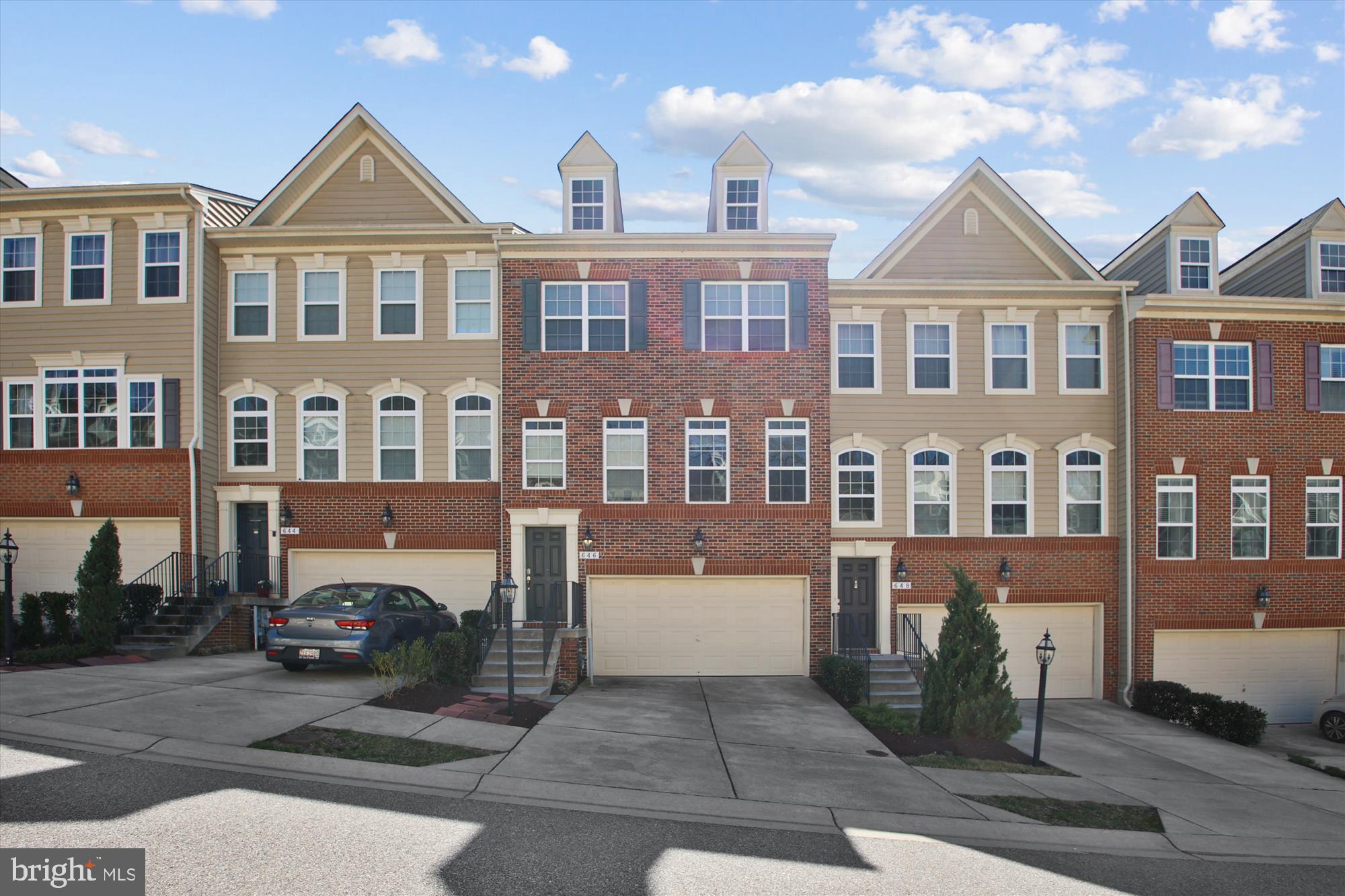 HIGHLAND FARMS - Residential Lease