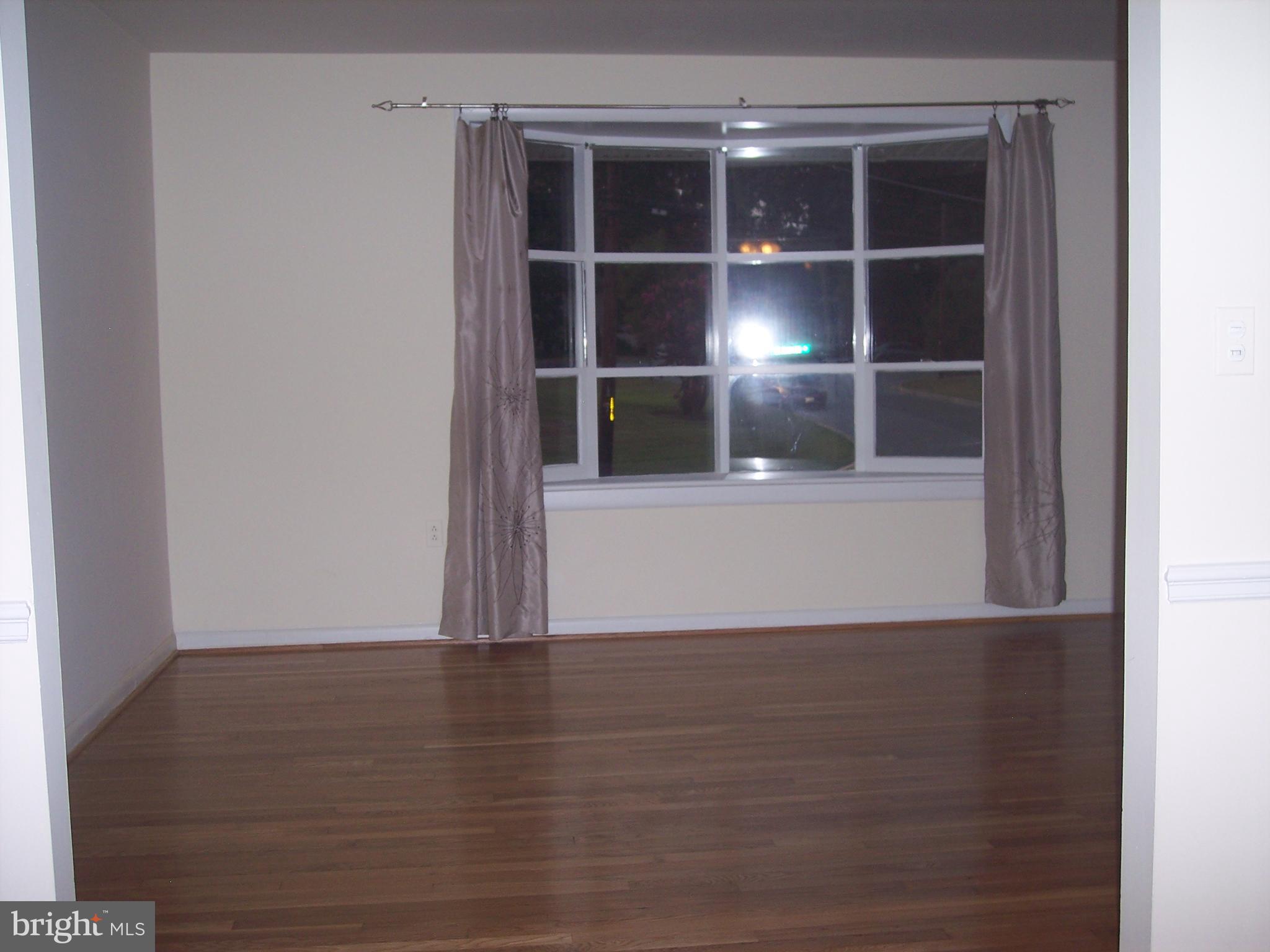 COLLEGE PARK WOODS - Residential Lease