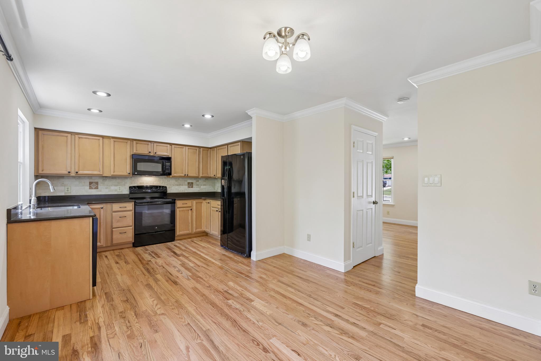 THE HIGHLANDS - Residential