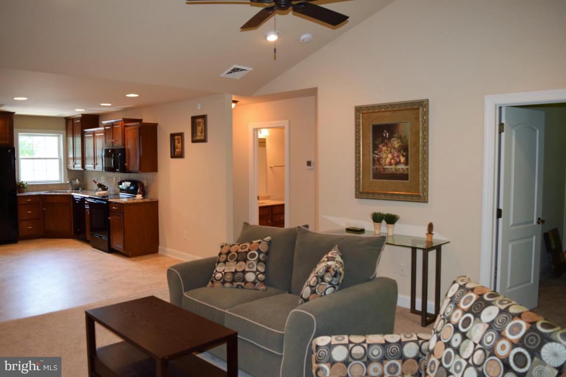 MEADOWS OF HIGHLAND - Residential