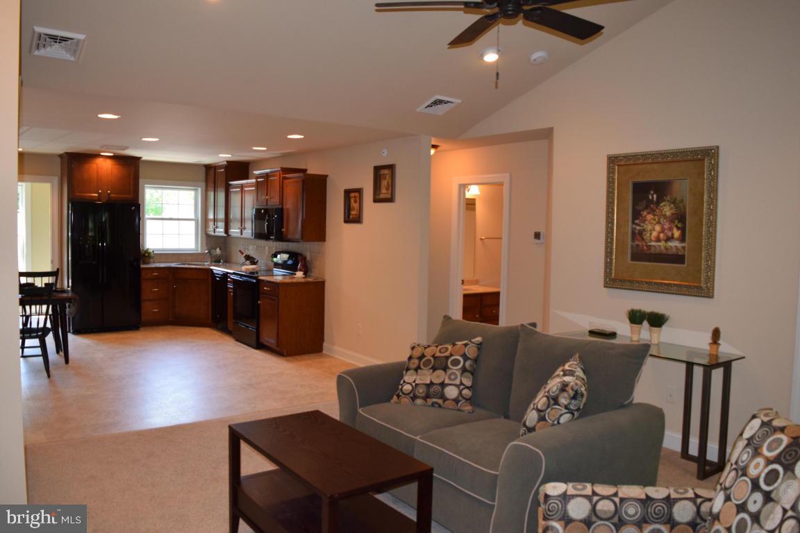 MEADOWS OF HIGHLAND - Residential