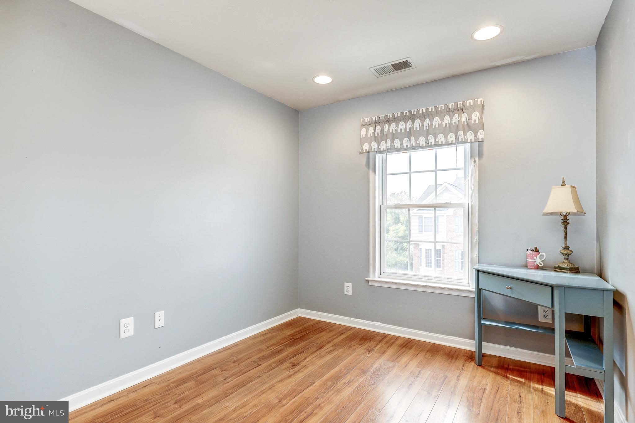 INDEPENDENCE - Residential