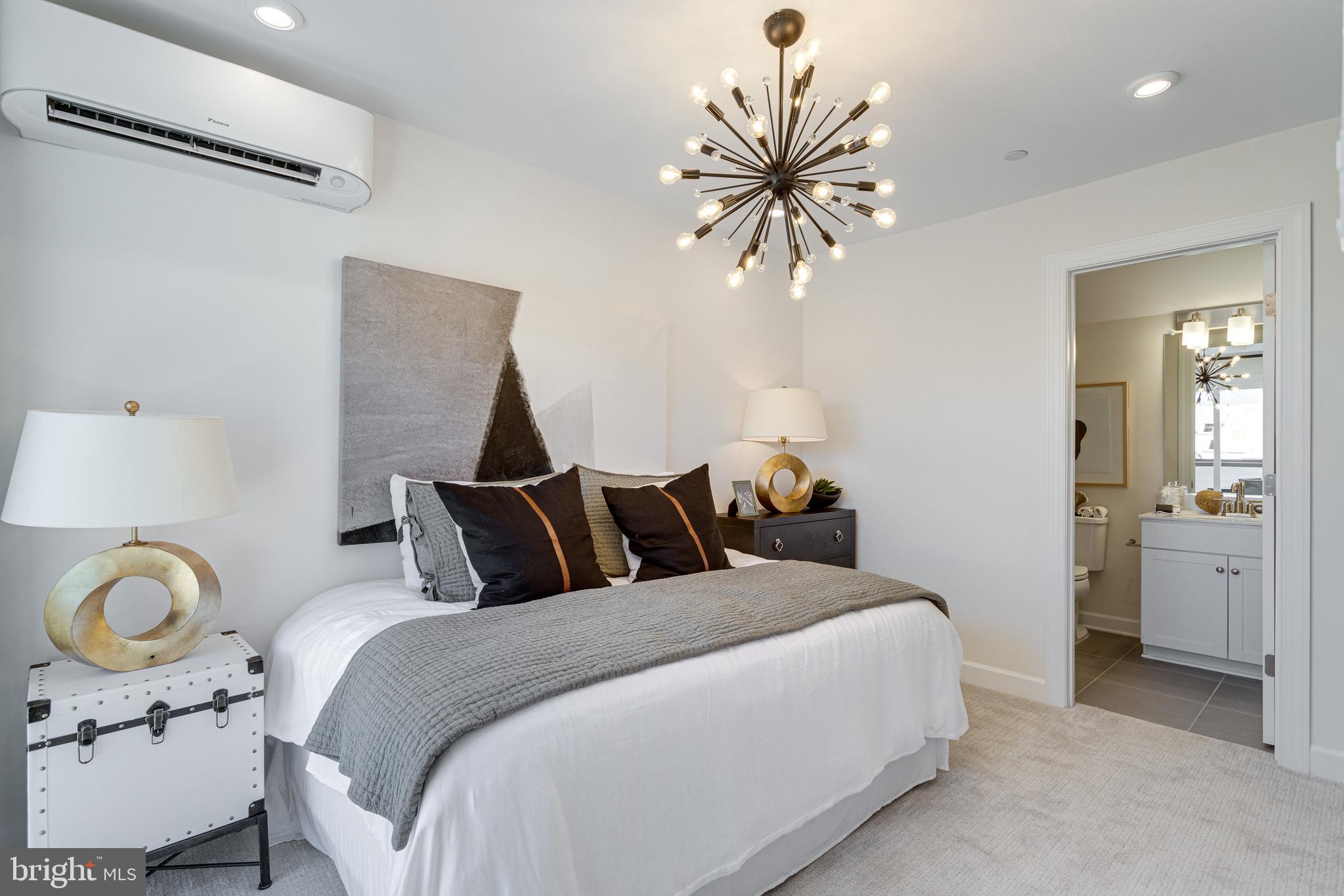 NORTH HILL - Residential