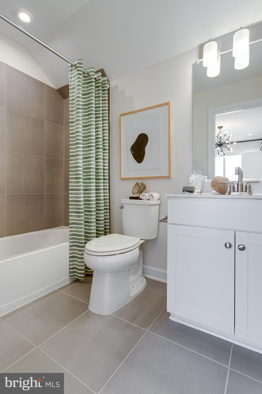 NORTH HILL - Residential