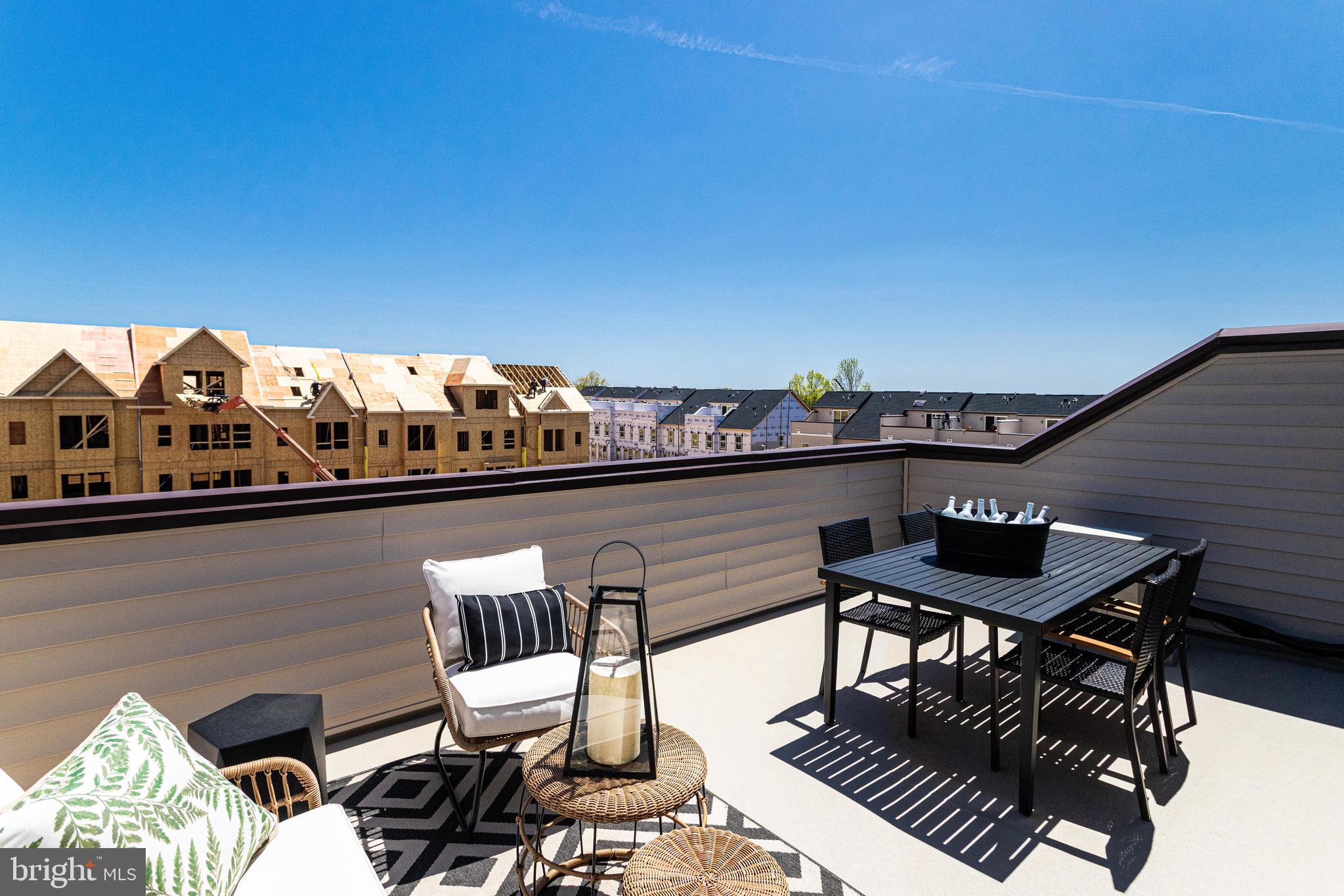 NORTH HILL - Residential