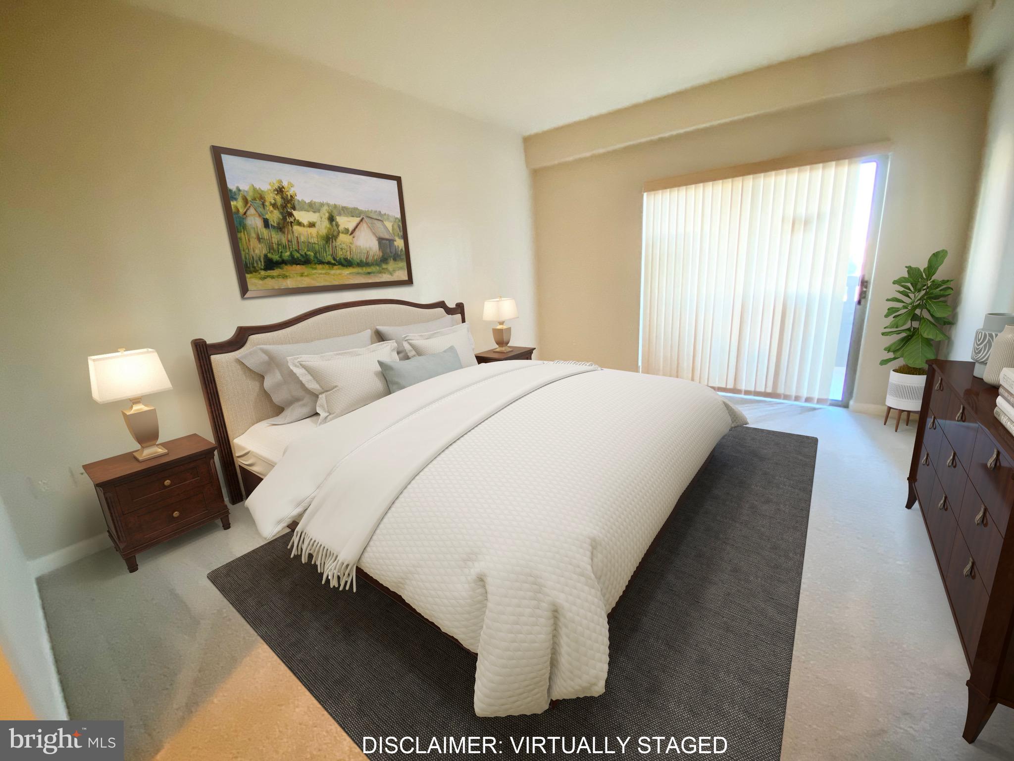 LANSDOWNE WOODS - Residential