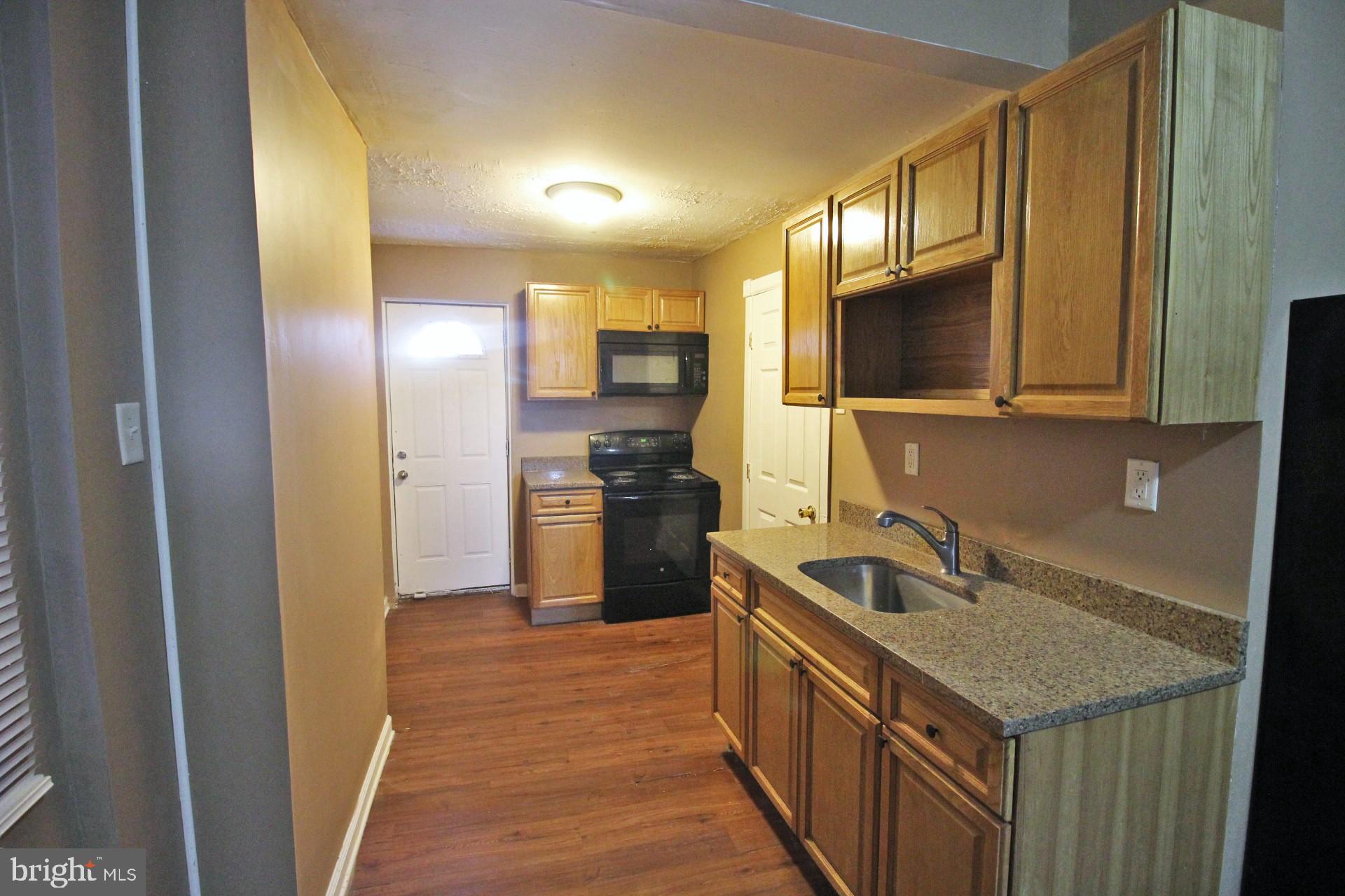 4247 OGDEN STREET