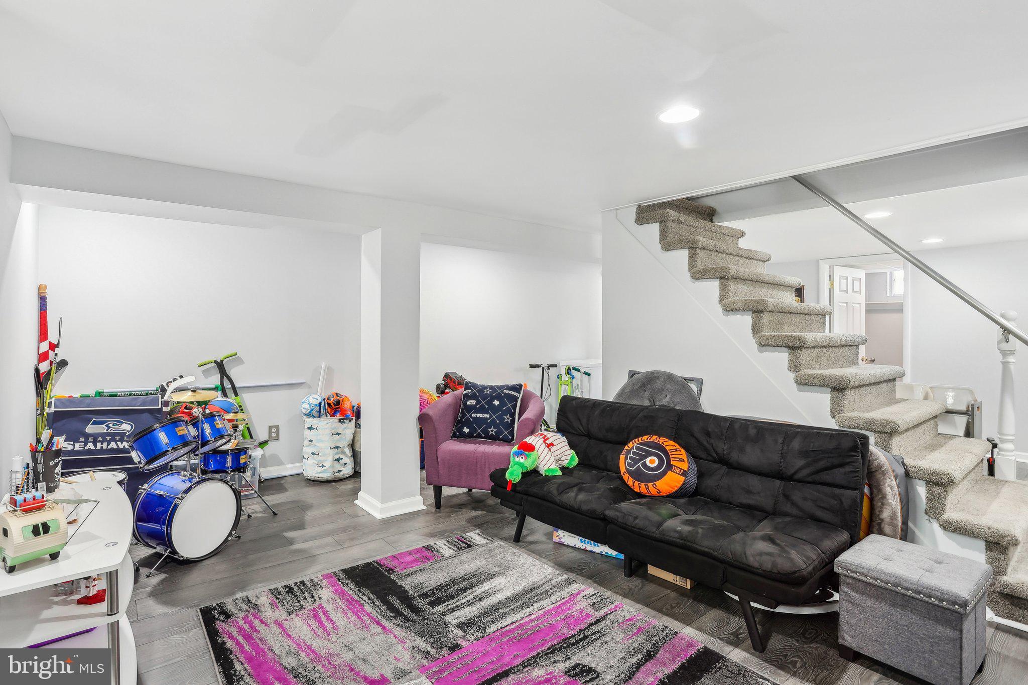 LESTER - Residential