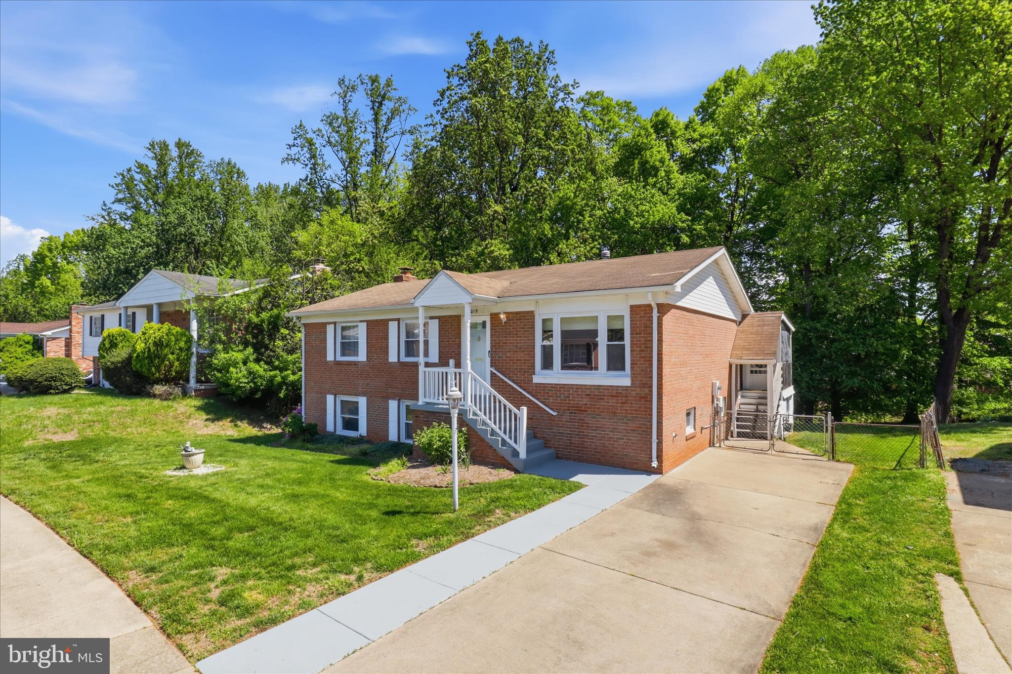 4219 EVERGREEN DRIVE