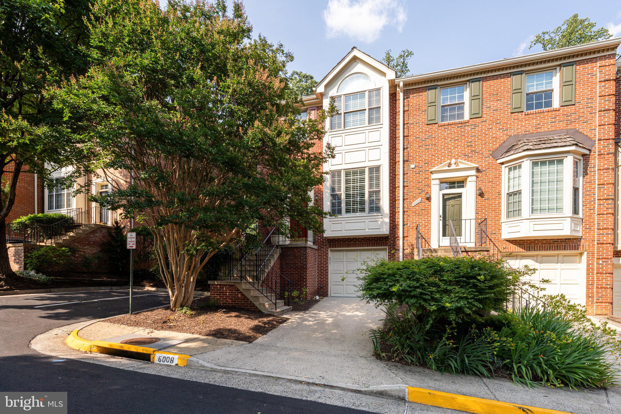 6008 KELSEY COURT