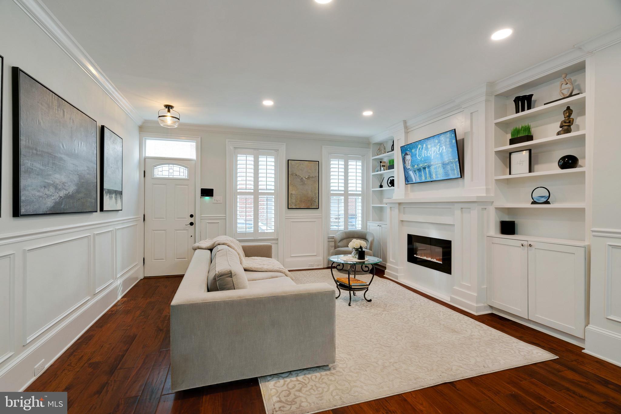 GRADUATE HOSPITAL - Residential Lease