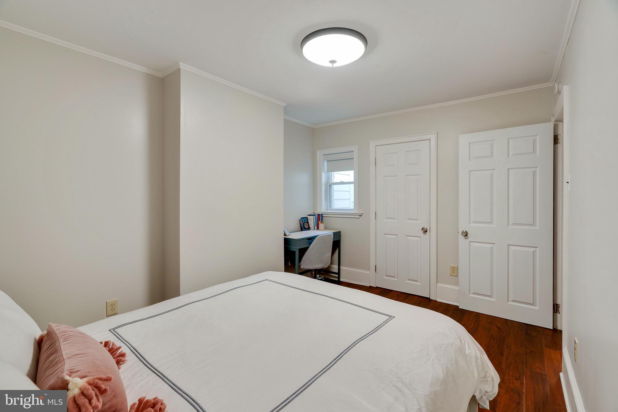 GRADUATE HOSPITAL - Residential Lease