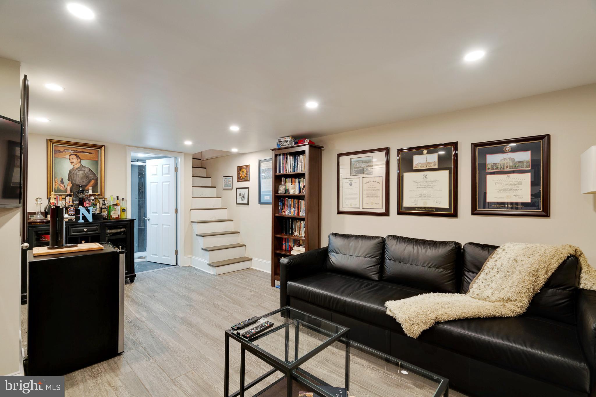 GRADUATE HOSPITAL - Residential Lease