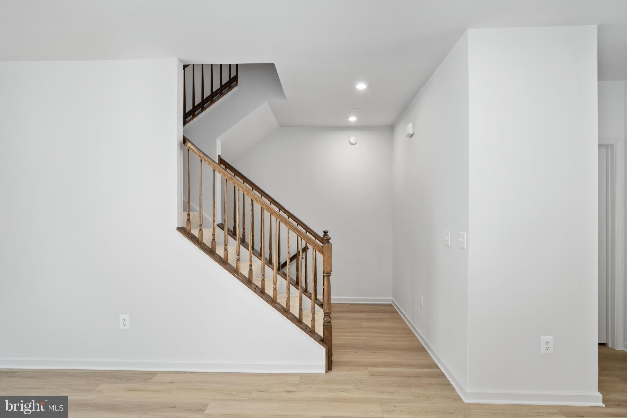 NEABSCO COMMONS - Residential