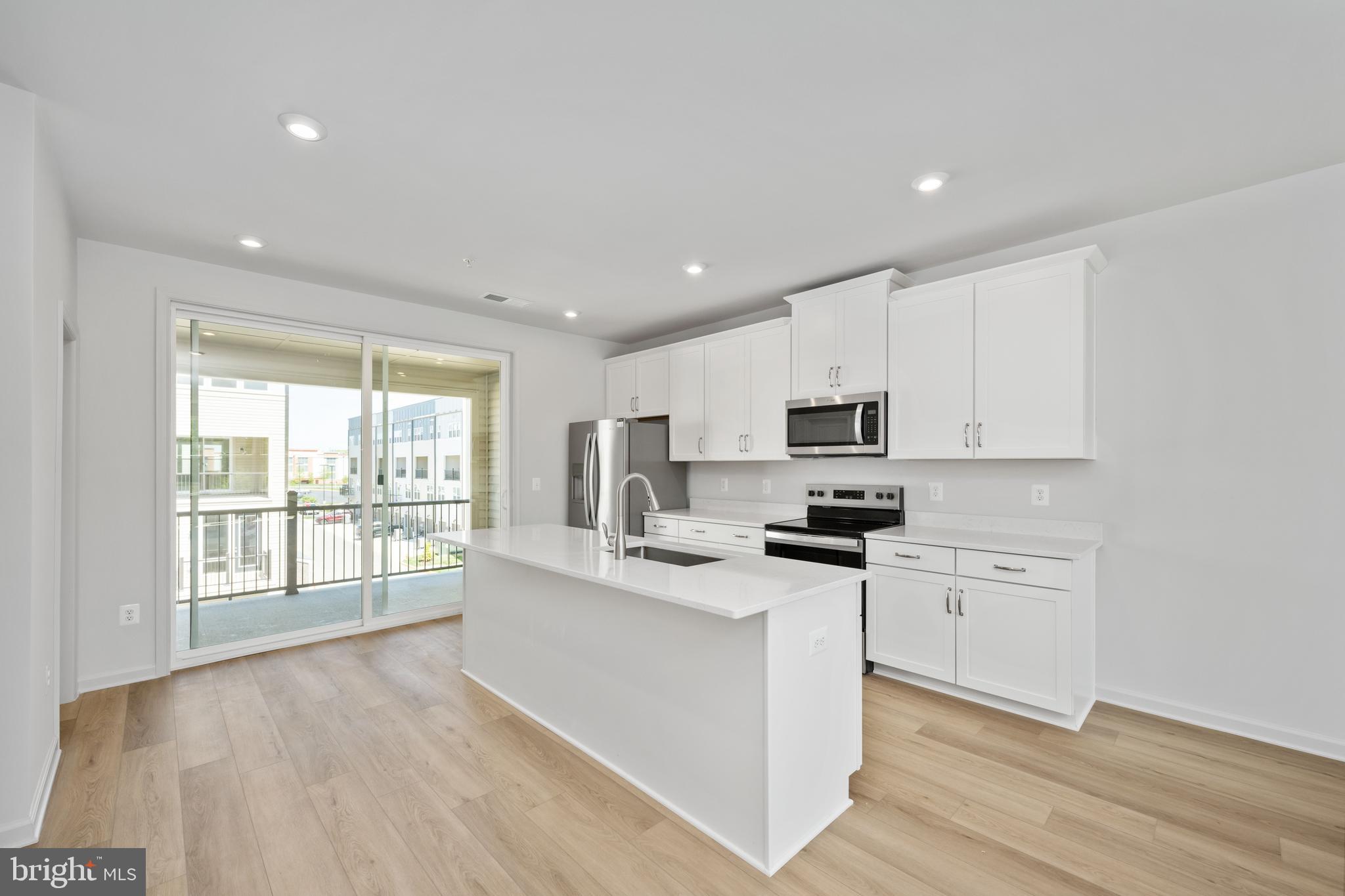 NEABSCO COMMONS - Residential