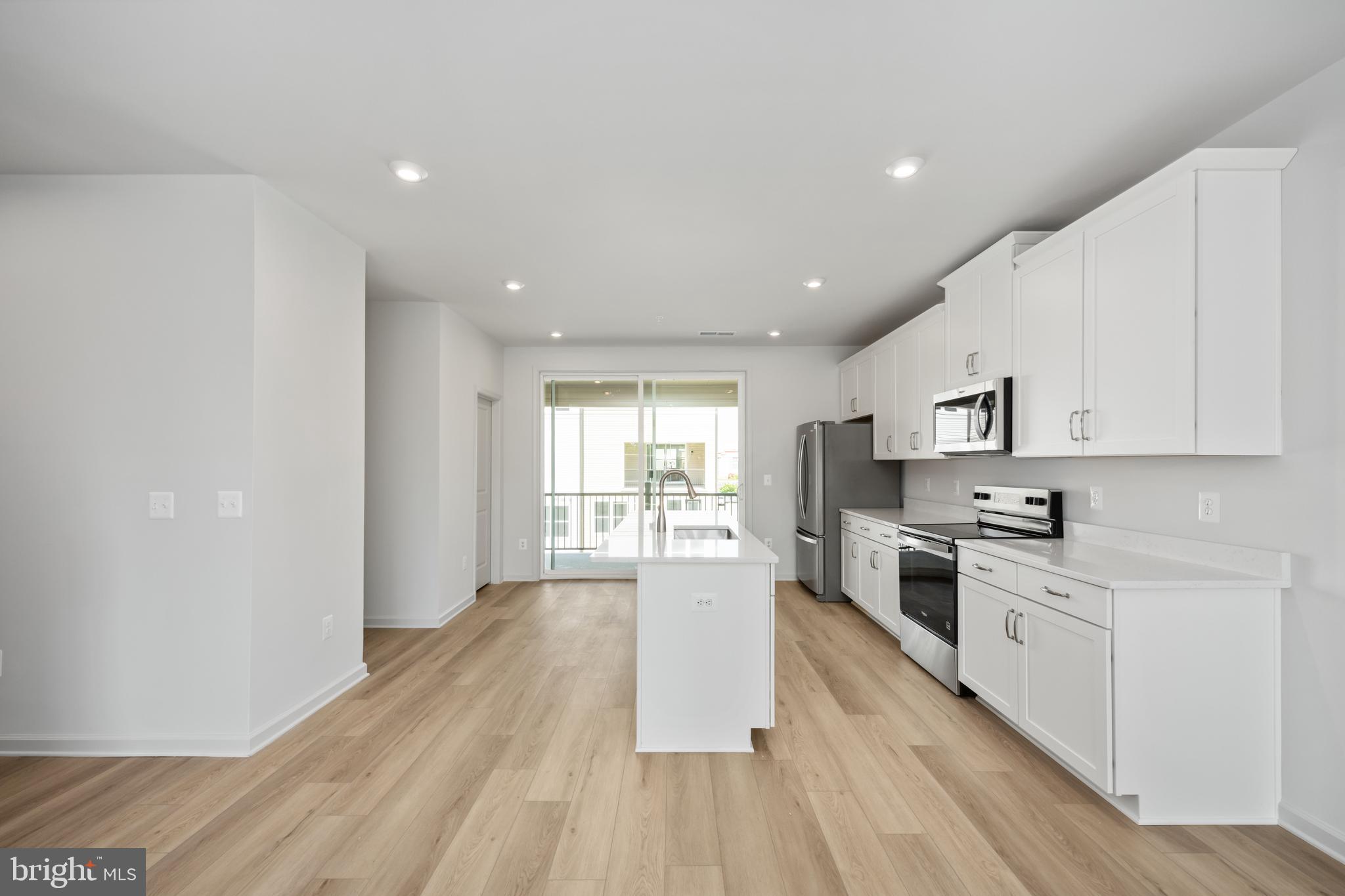 NEABSCO COMMONS - Residential