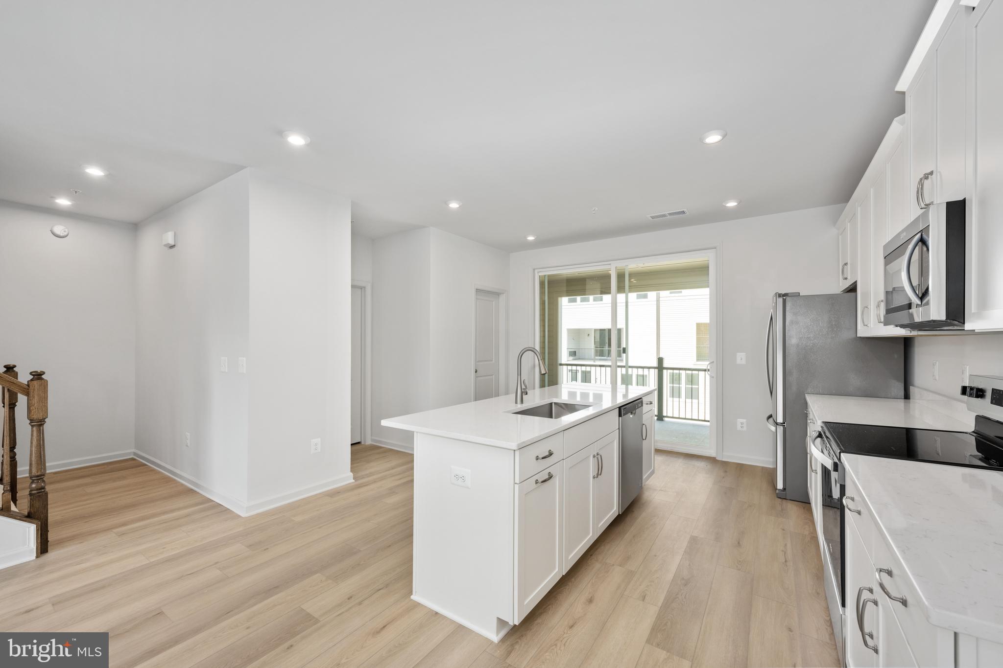 NEABSCO COMMONS - Residential