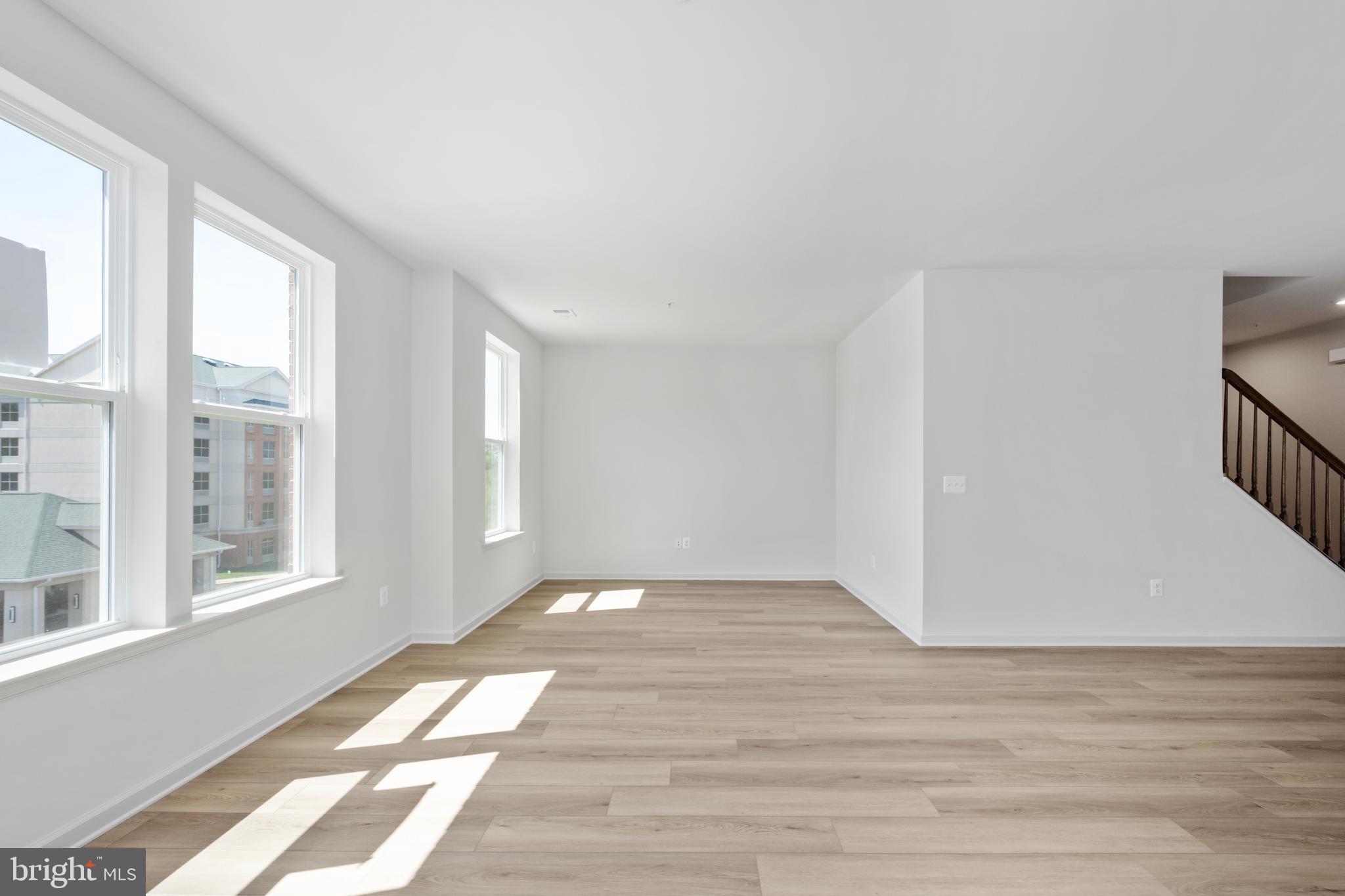 NEABSCO COMMONS - Residential