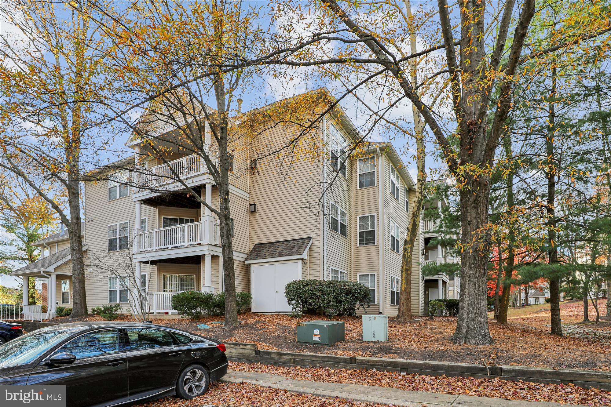 COLUMBIA TOWN CENTER - Residential