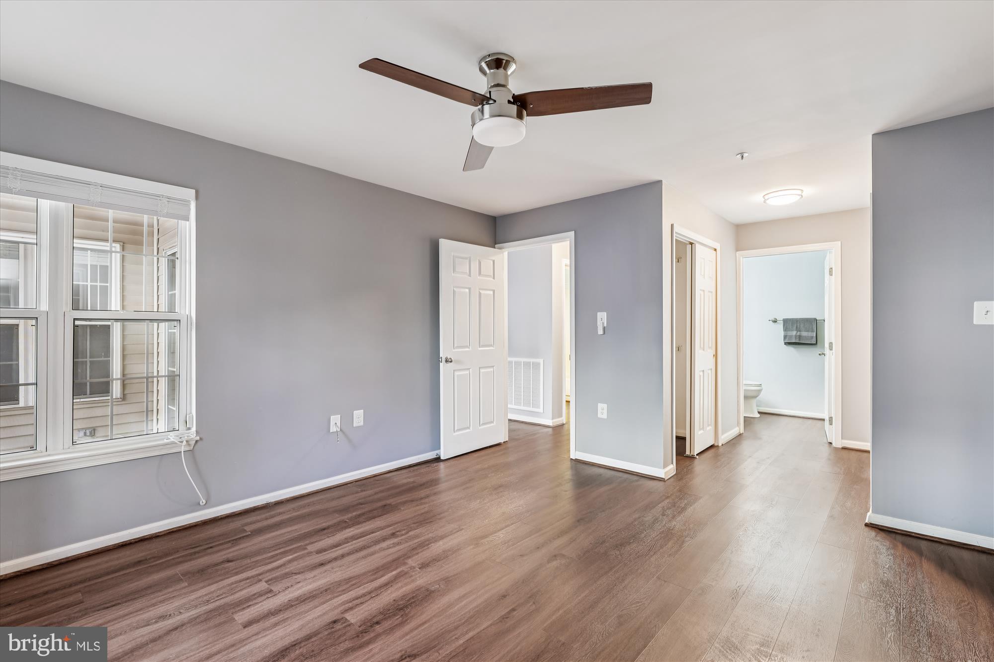 COLUMBIA TOWN CENTER - Residential