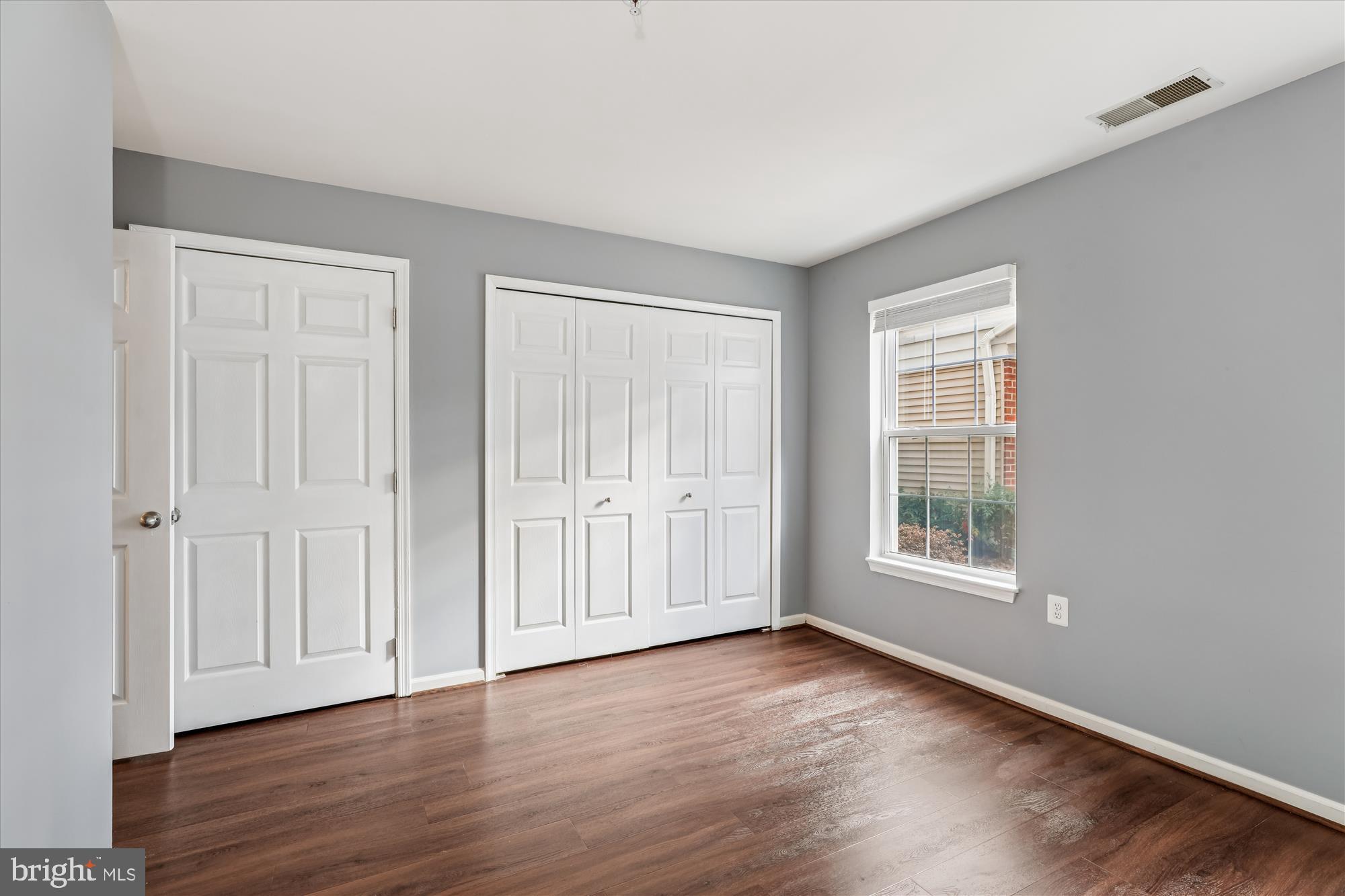 COLUMBIA TOWN CENTER - Residential