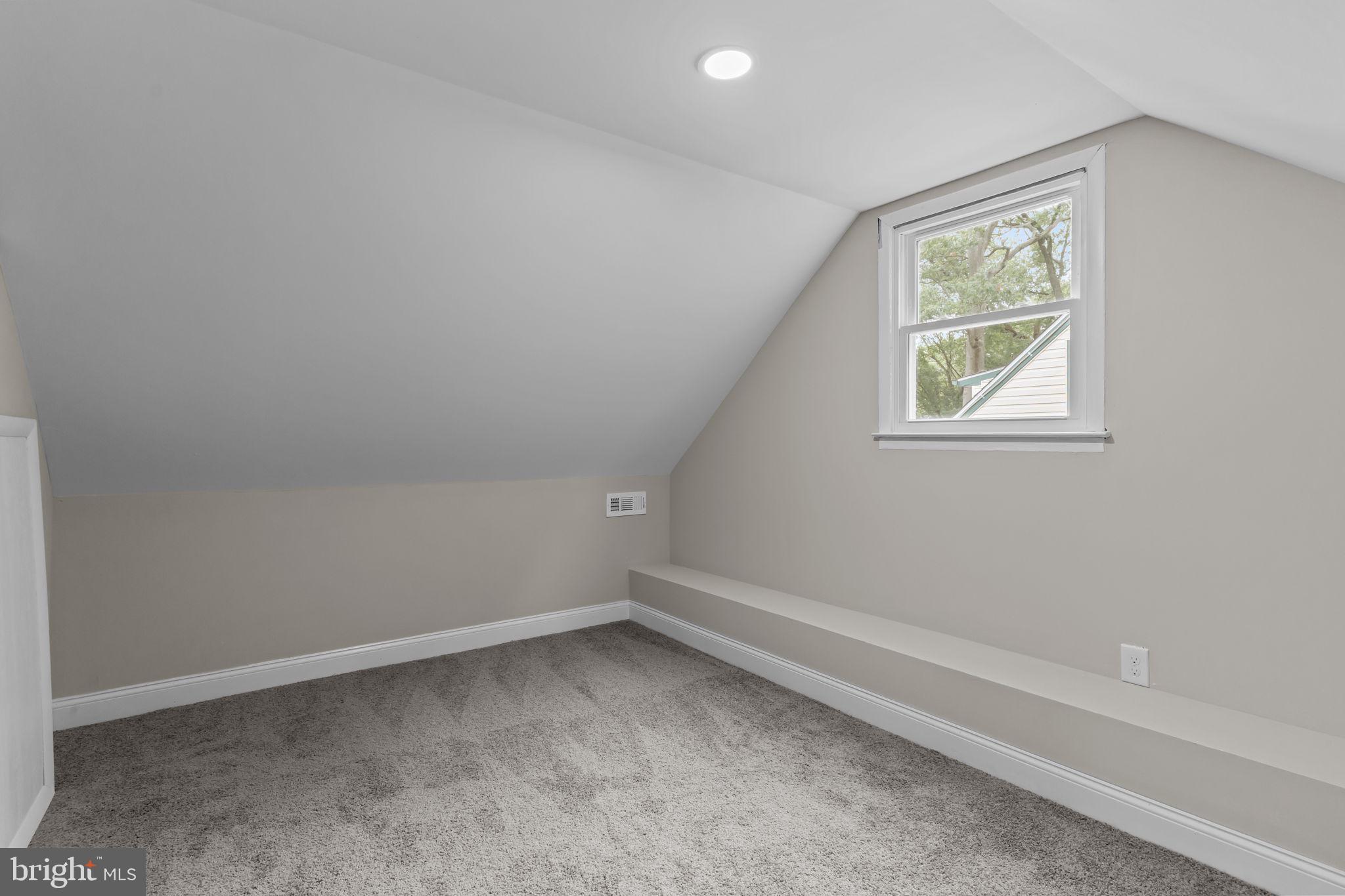 TREVOSE - Residential