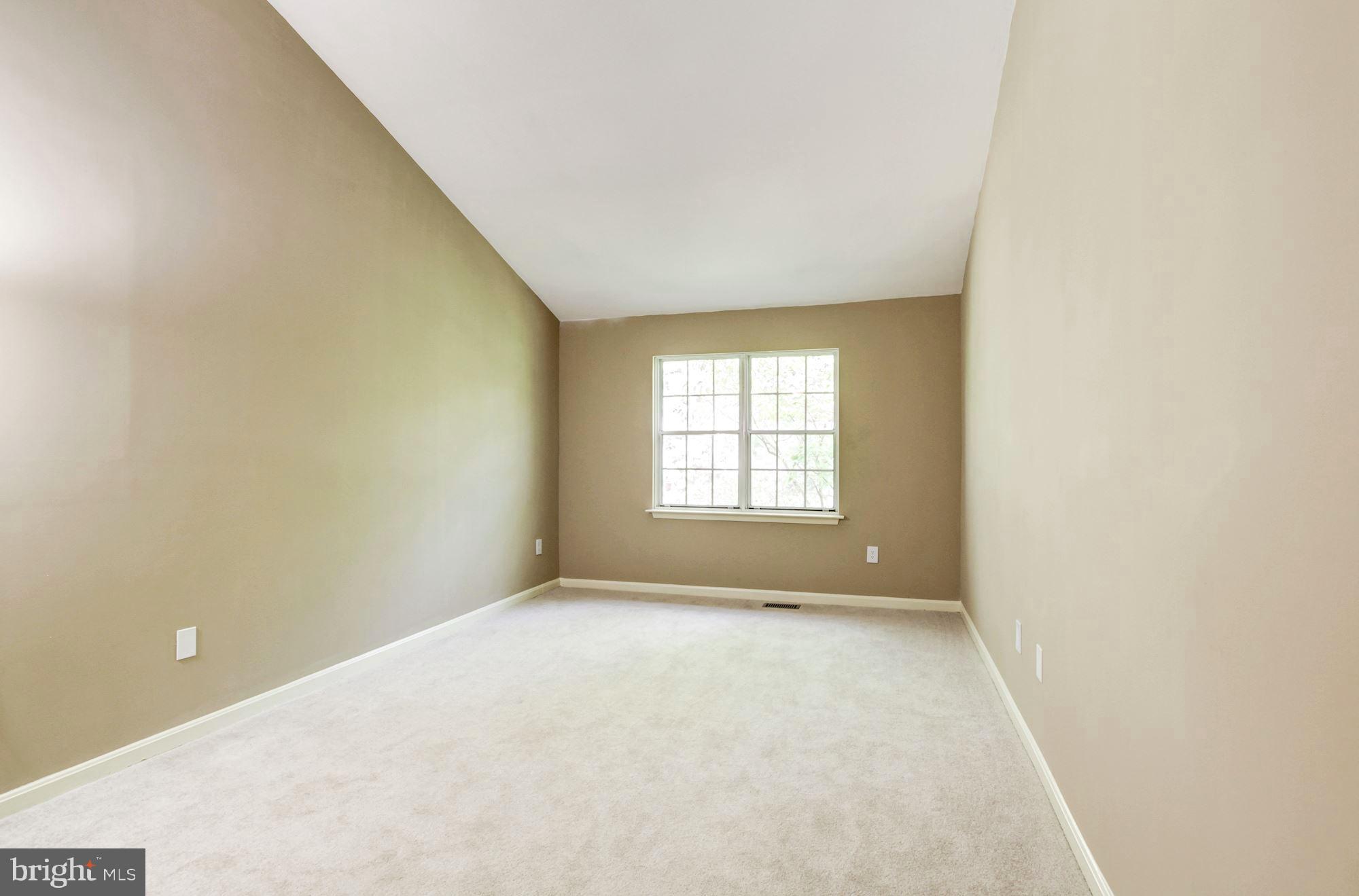 WILLOW COVE MANORS - Residential