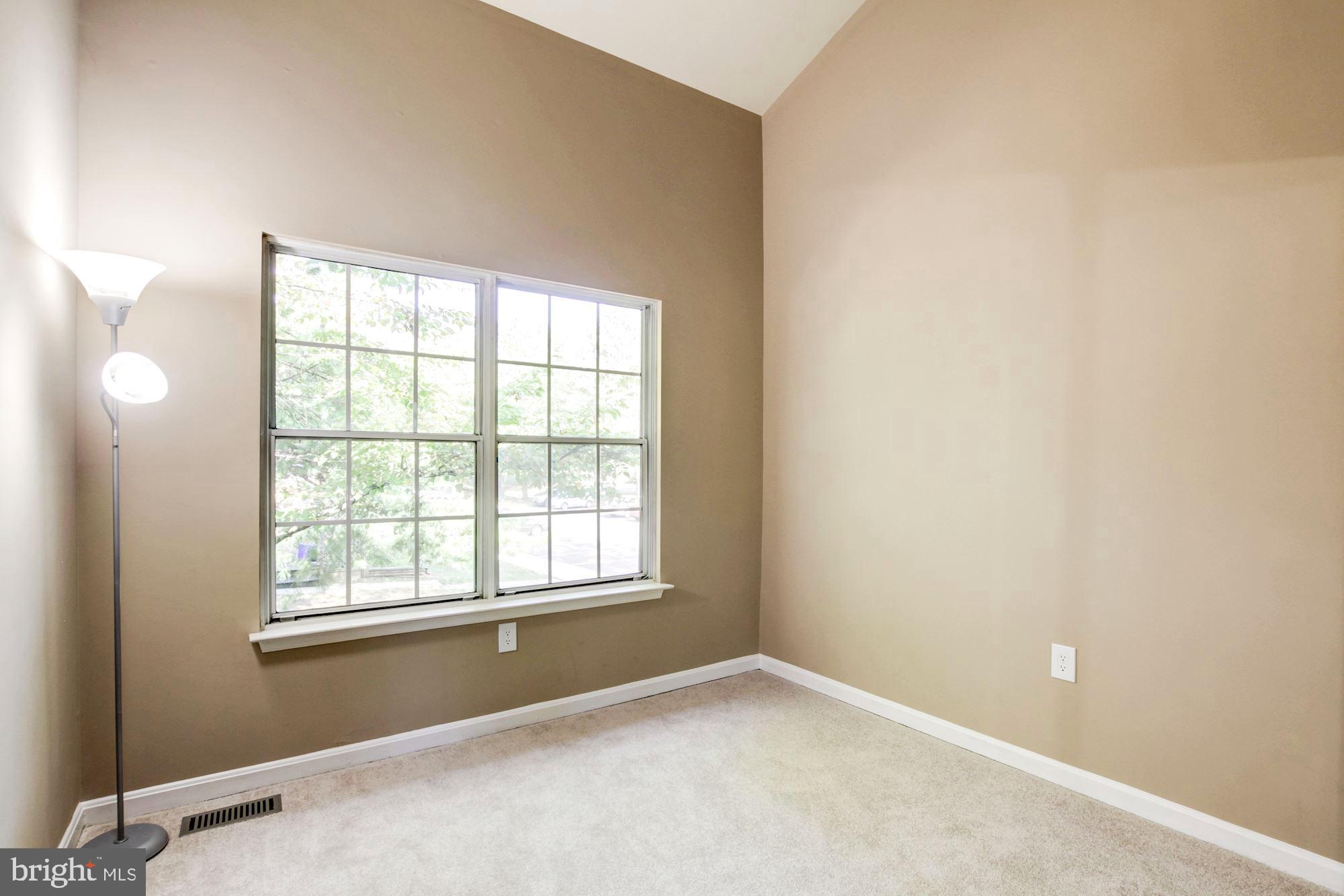 WILLOW COVE MANORS - Residential