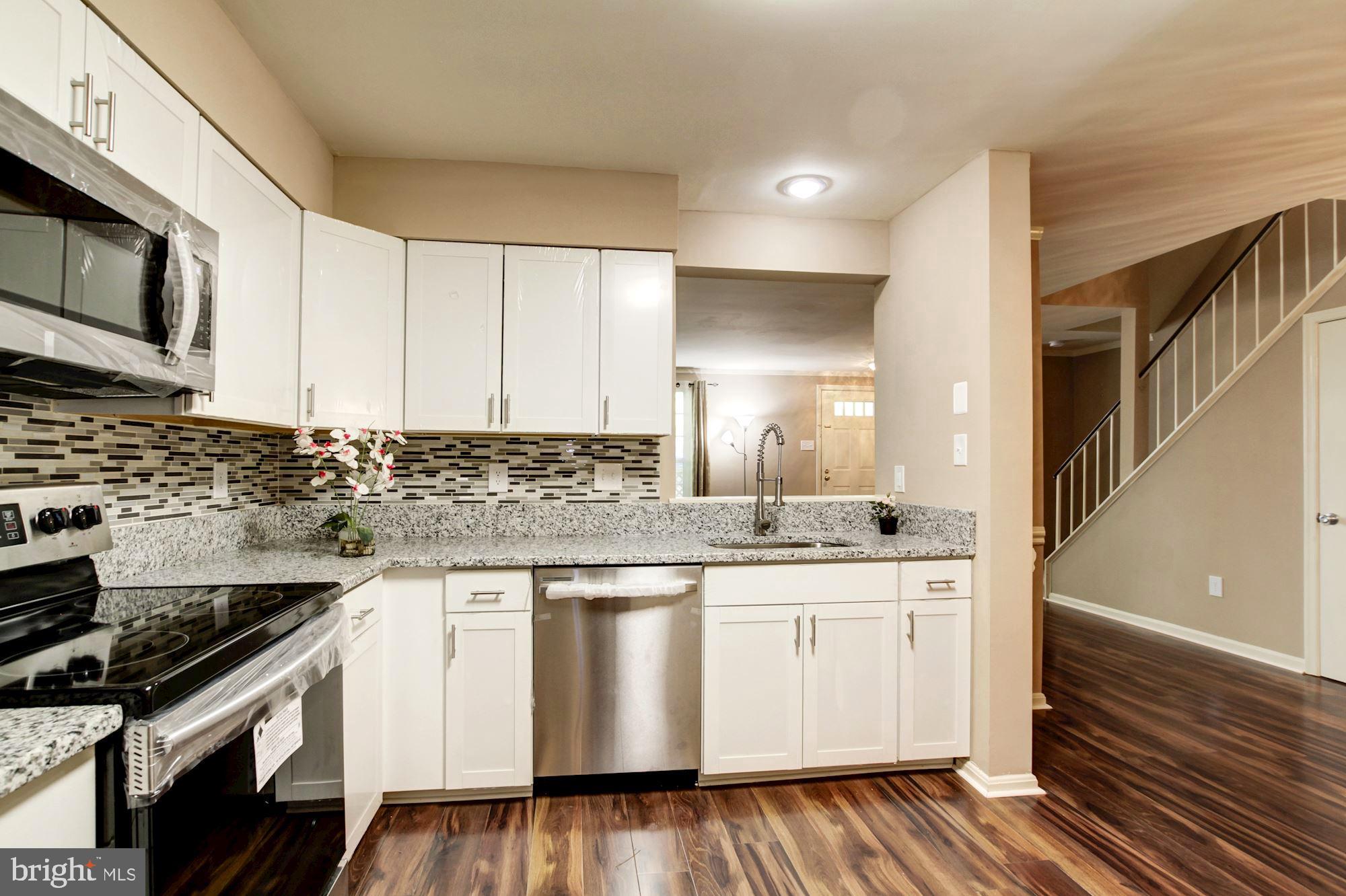 WILLOW COVE MANORS - Residential