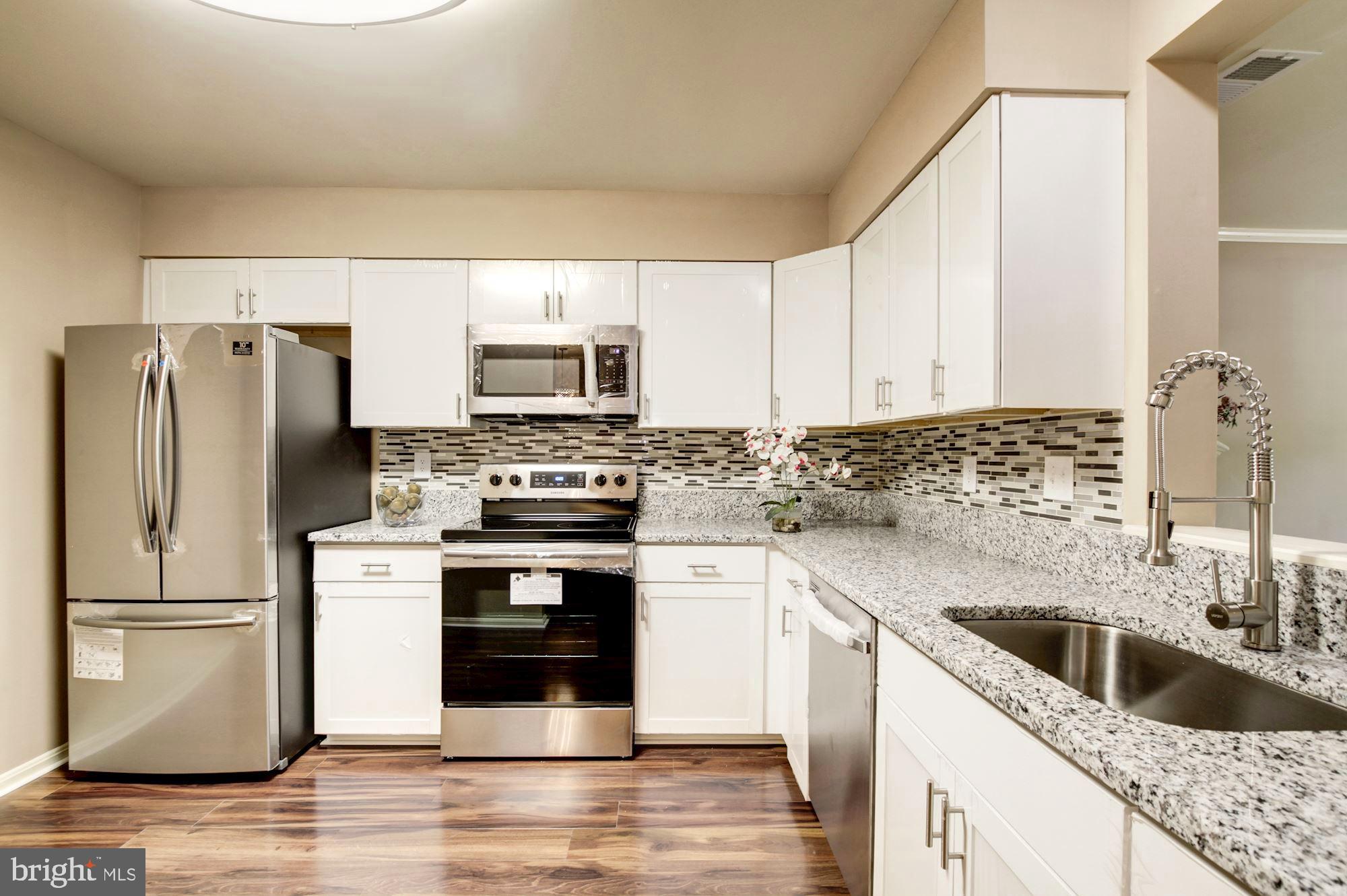 WILLOW COVE MANORS - Residential