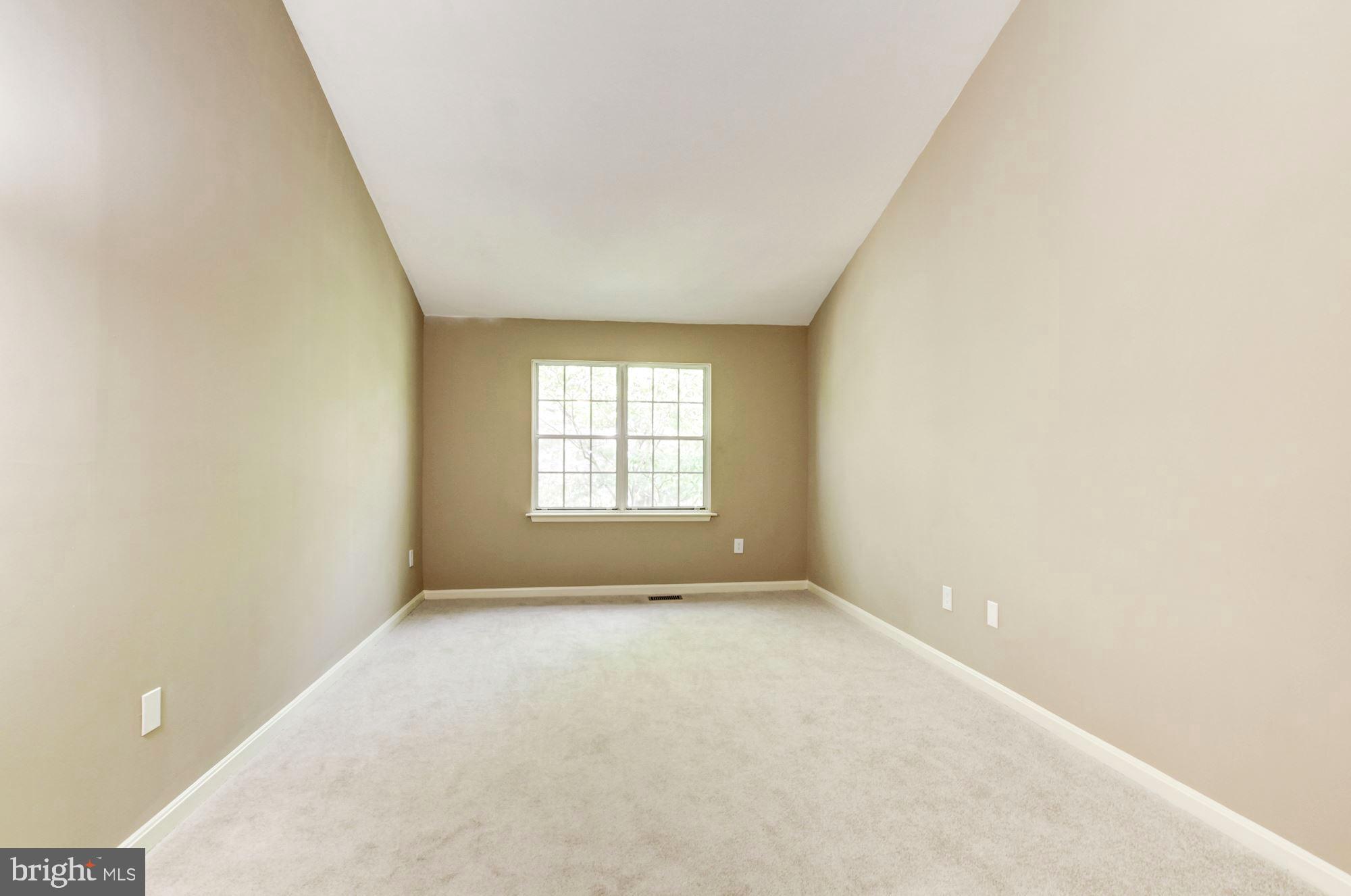 WILLOW COVE MANORS - Residential