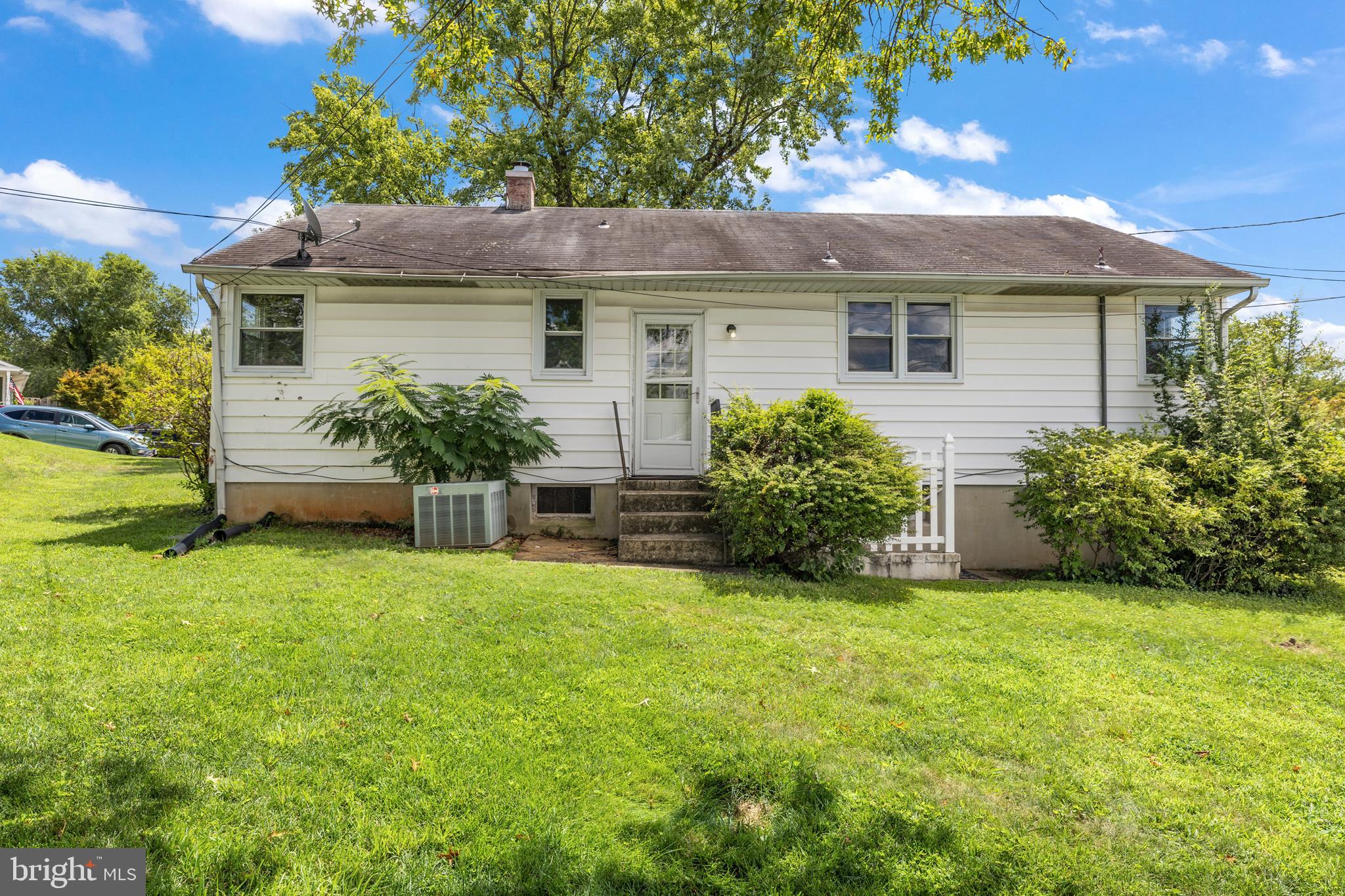 NEWBURG HEIGHTS - Residential