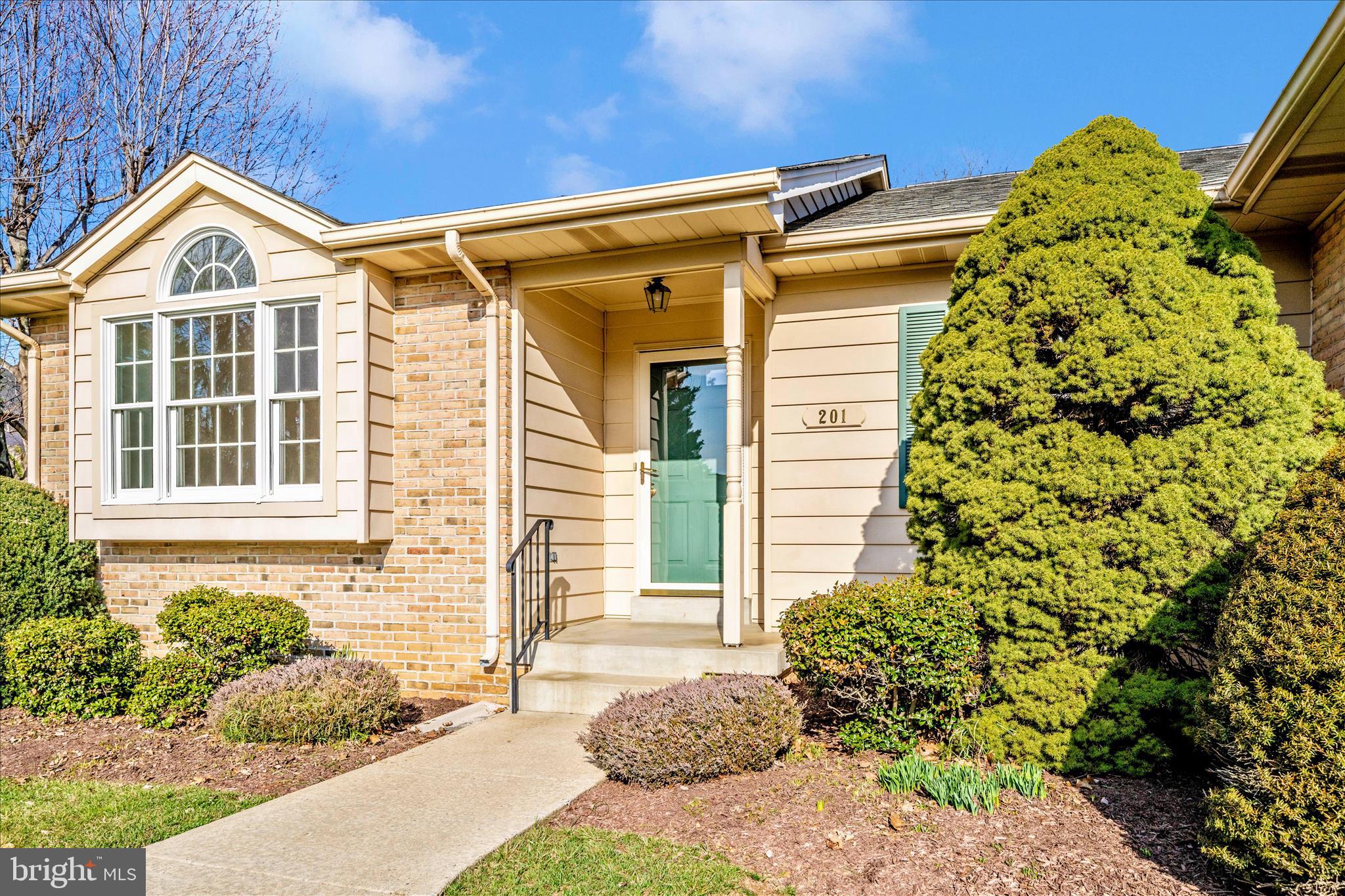 DEERFIELD - Residential