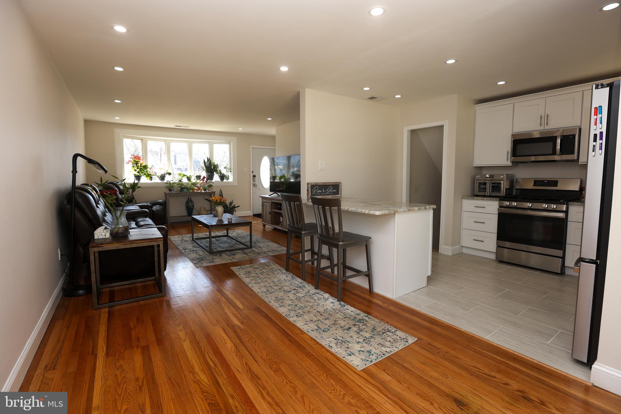 CAMELOT ESTS - Residential