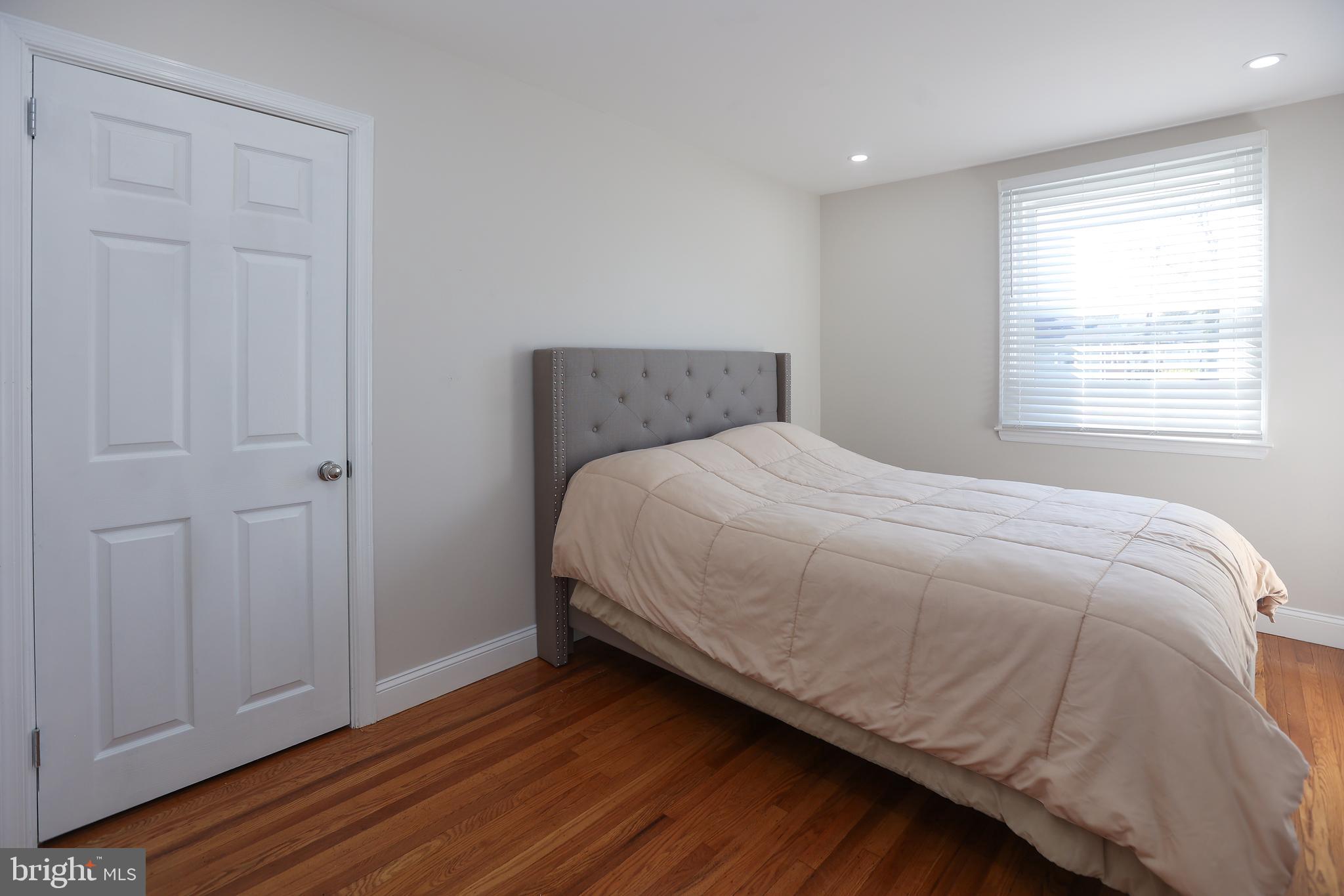 CAMELOT ESTS - Residential