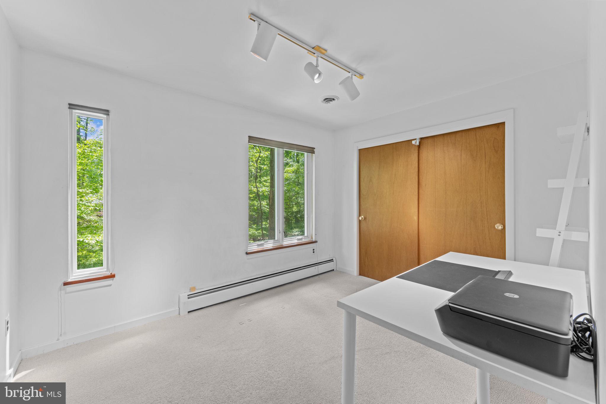 ROLLING MEADOWS - Residential