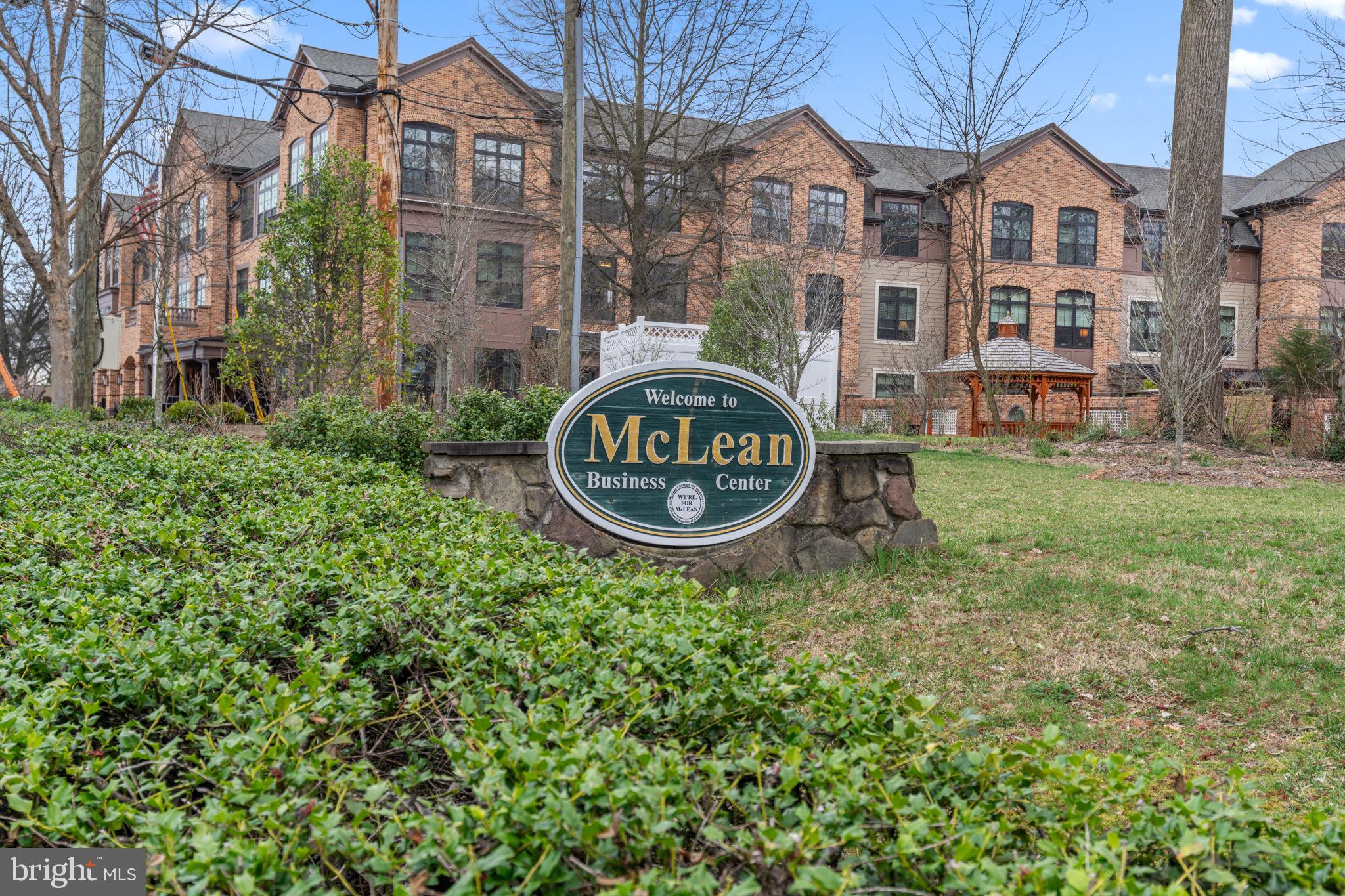 ROLLING MEADOWS - Residential