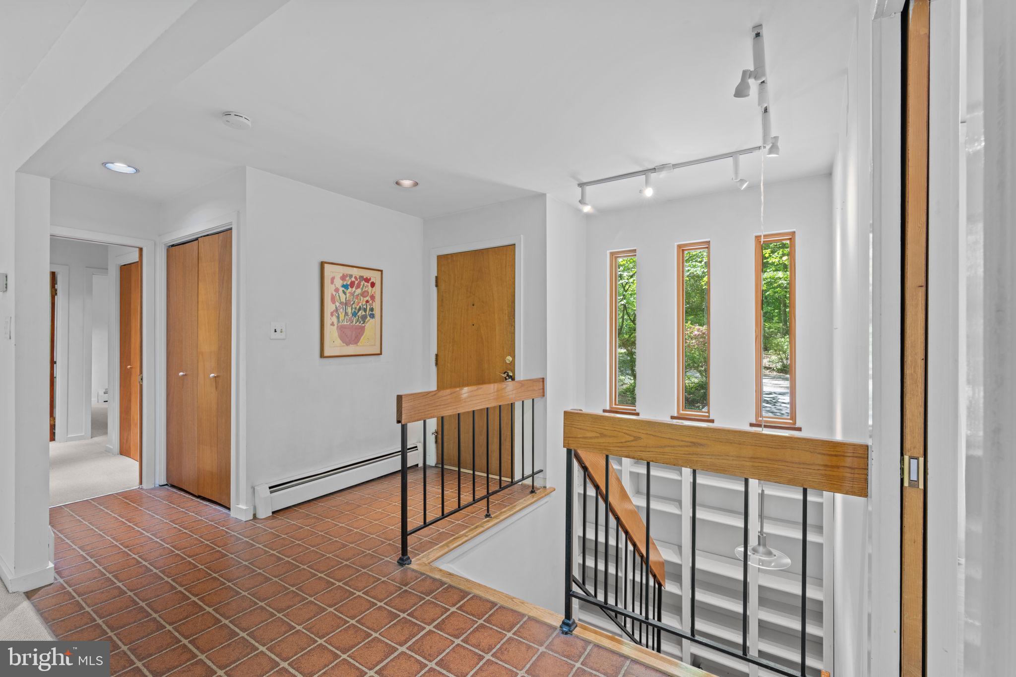 ROLLING MEADOWS - Residential