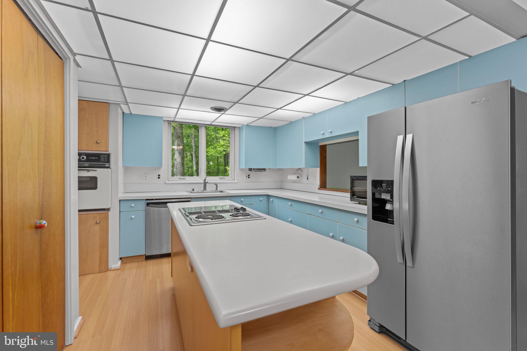 ROLLING MEADOWS - Residential