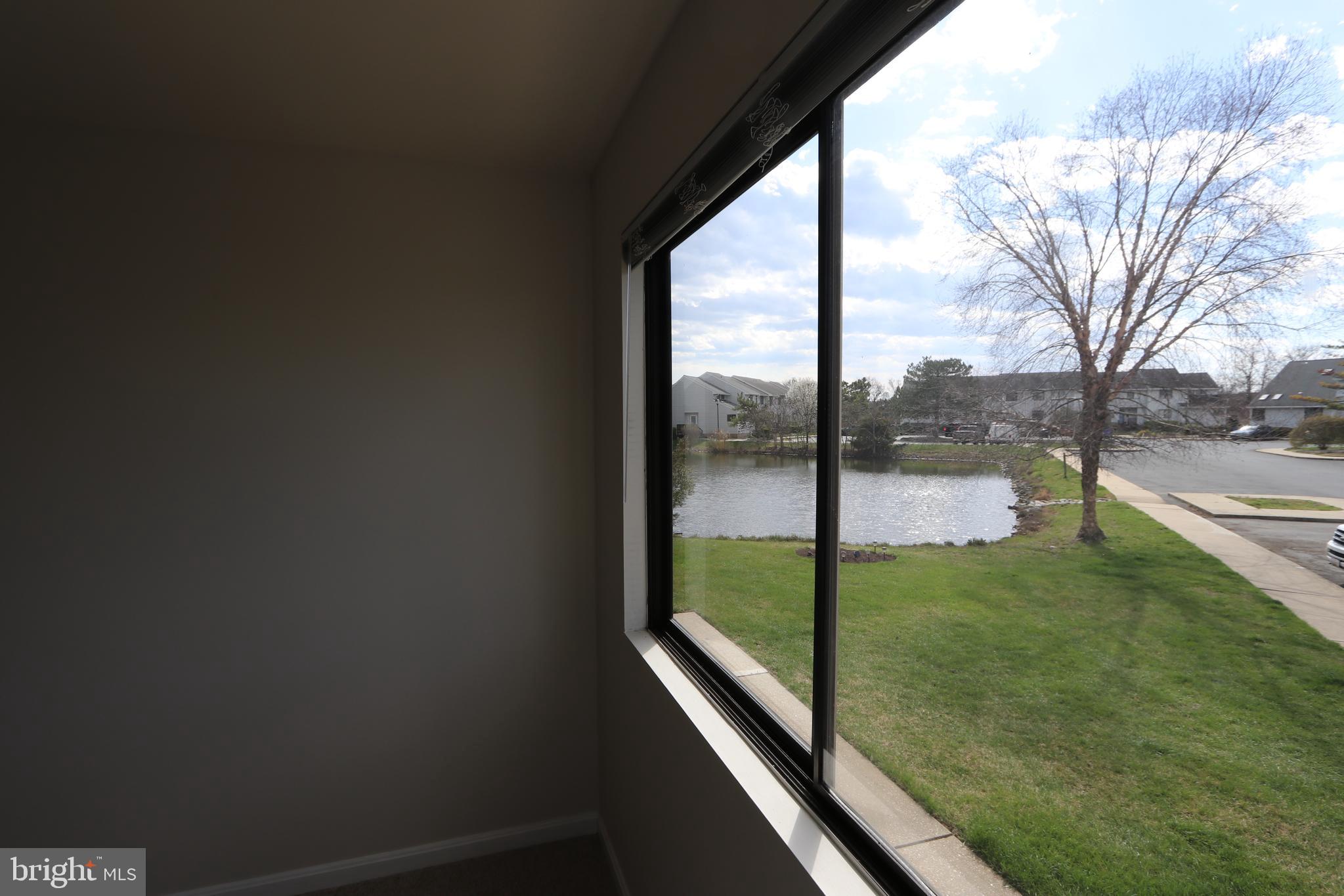 THOMPSON CREEK CONDOS - Residential Lease