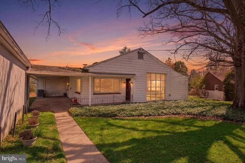 120 SCHUYLKILL EAGLEVILLE PA 19403