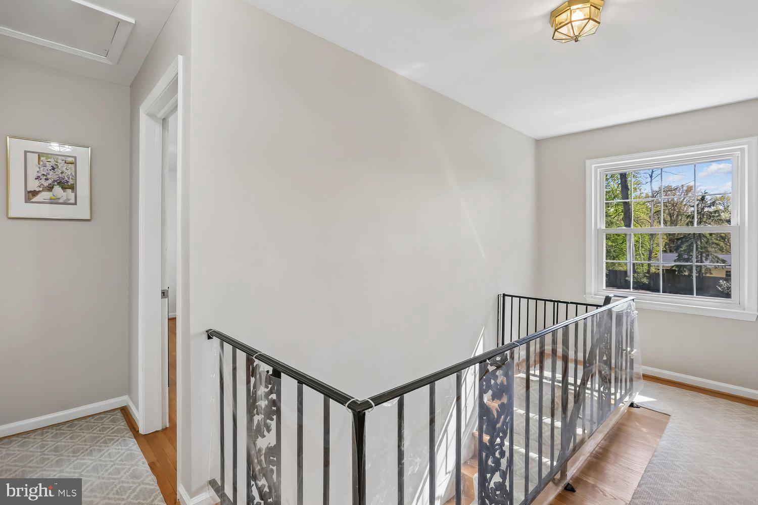 MANOR PARK - Residential