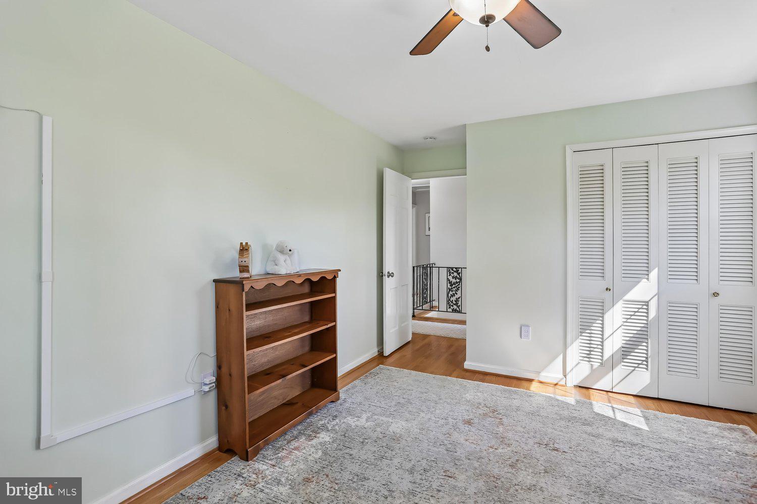 MANOR PARK - Residential