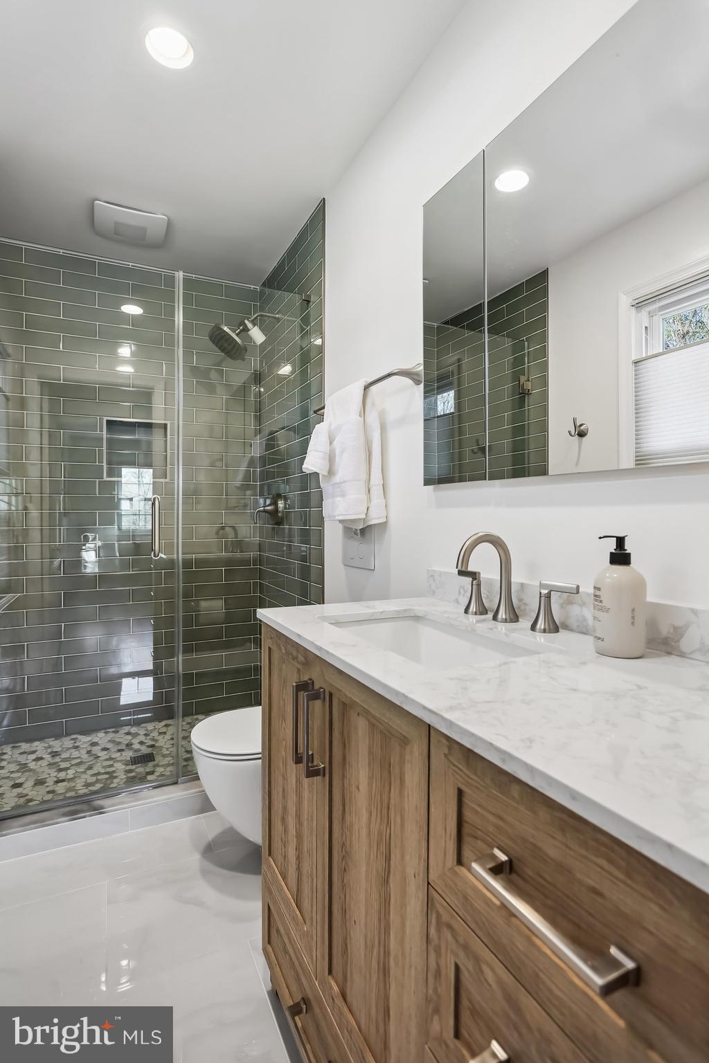 MANOR PARK - Residential