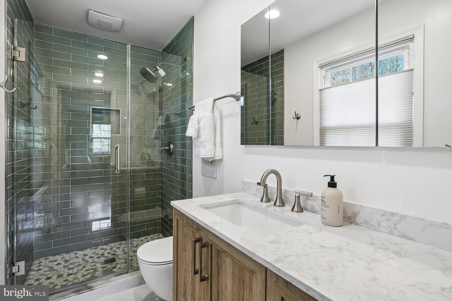 MANOR PARK - Residential